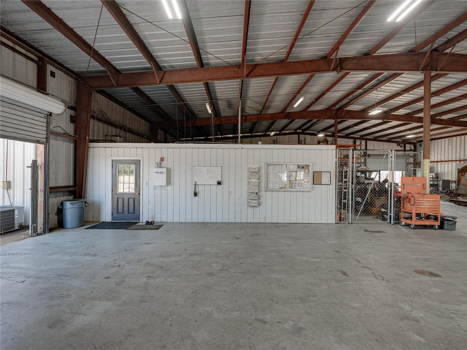 Image 12 of 34 For 20 Airport Road