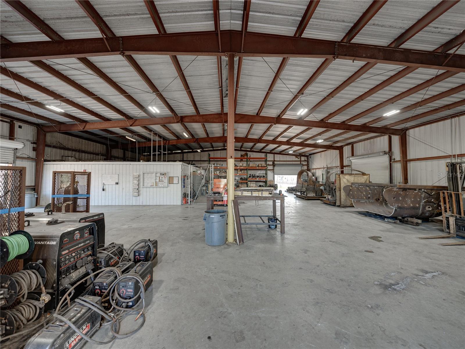 Image 7 of 34 For 20 Airport Road