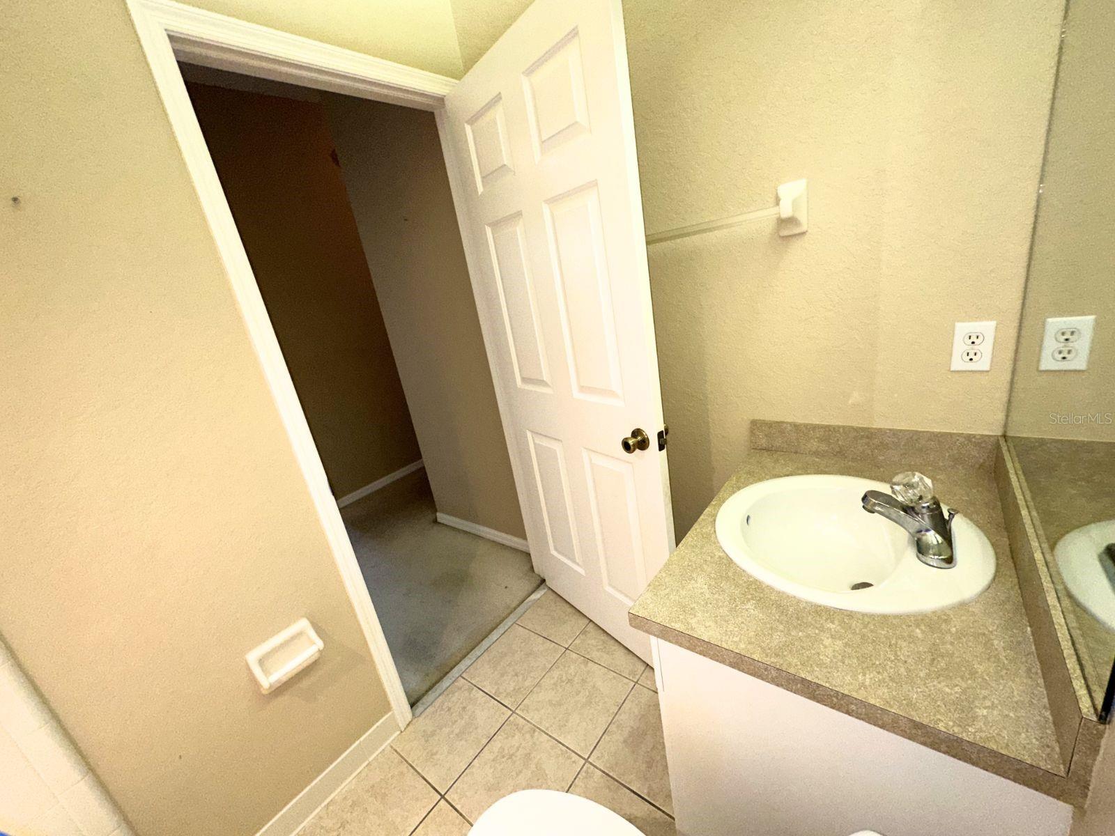 Image 10 of 24 For 905 Eagle Pond Drive 905