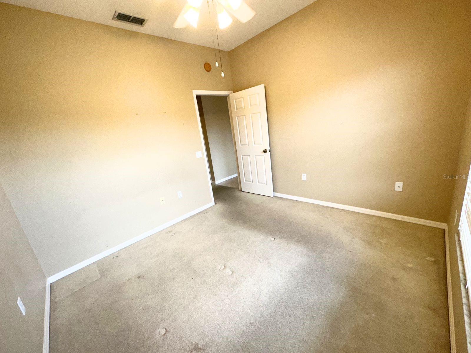 Image 12 of 24 For 905 Eagle Pond Drive 905