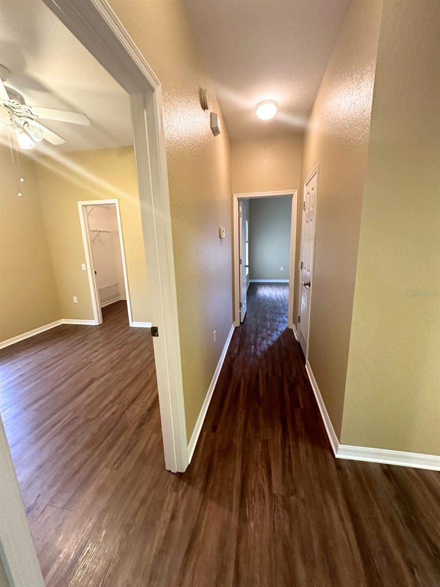 Image 8 of 24 For 905 Eagle Pond Drive 905