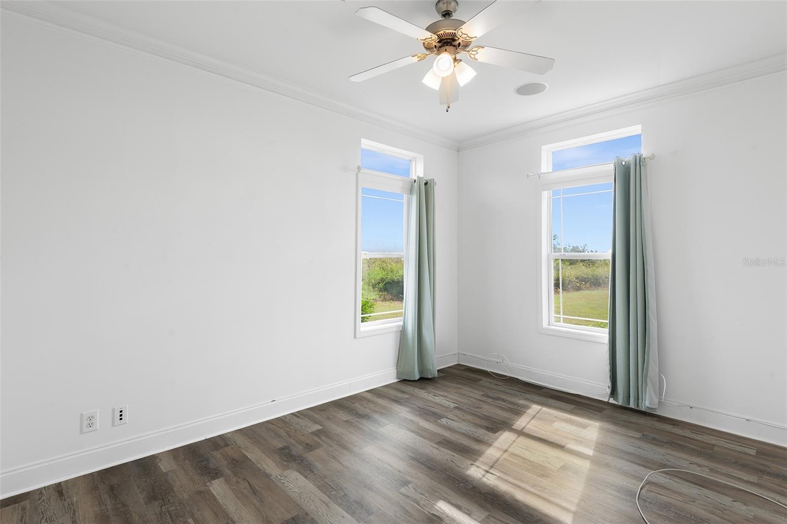 Image 25 of 66 For 2799 Bay Lake Resort Road