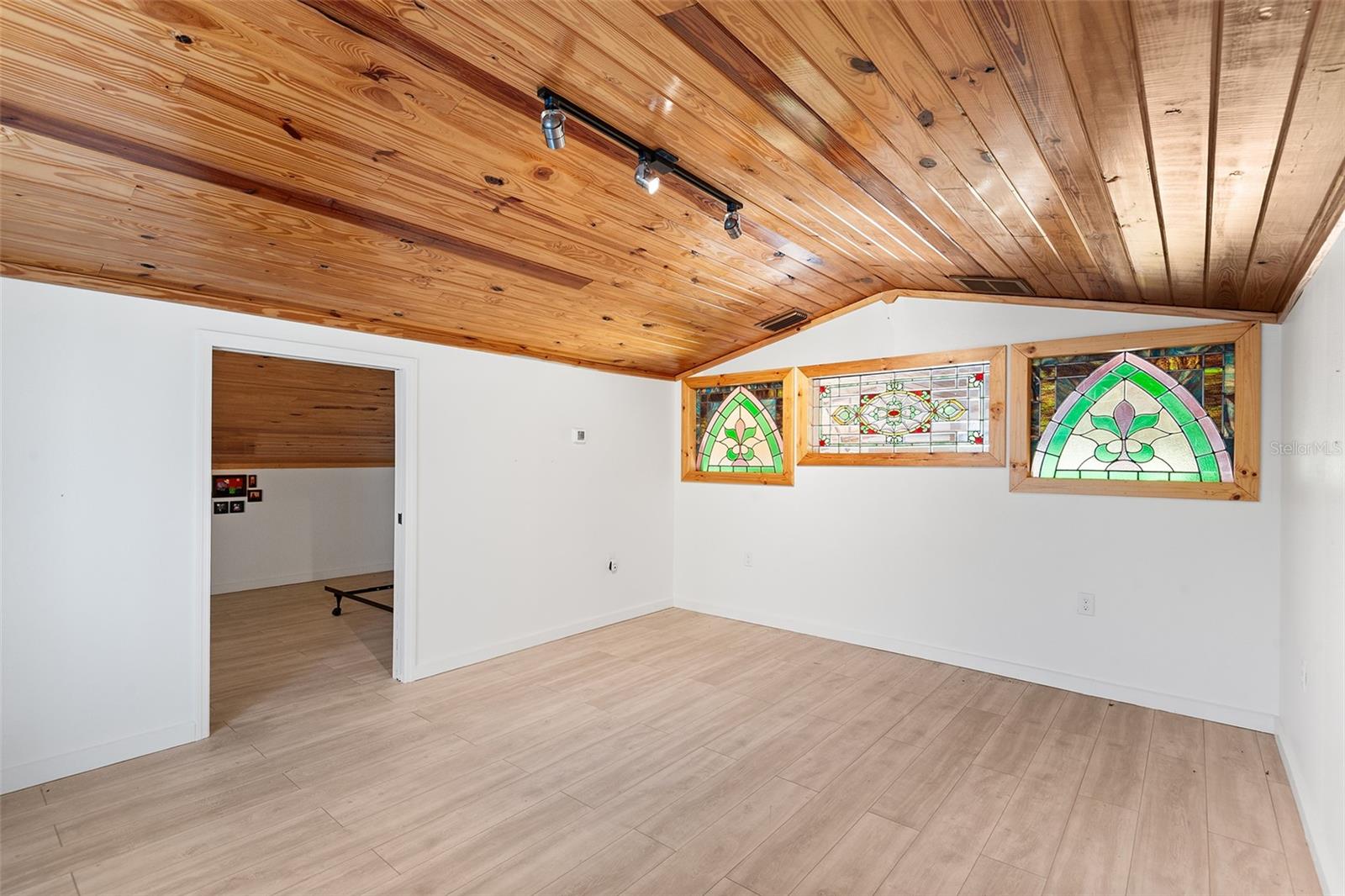 Image 39 of 66 For 2799 Bay Lake Resort Road