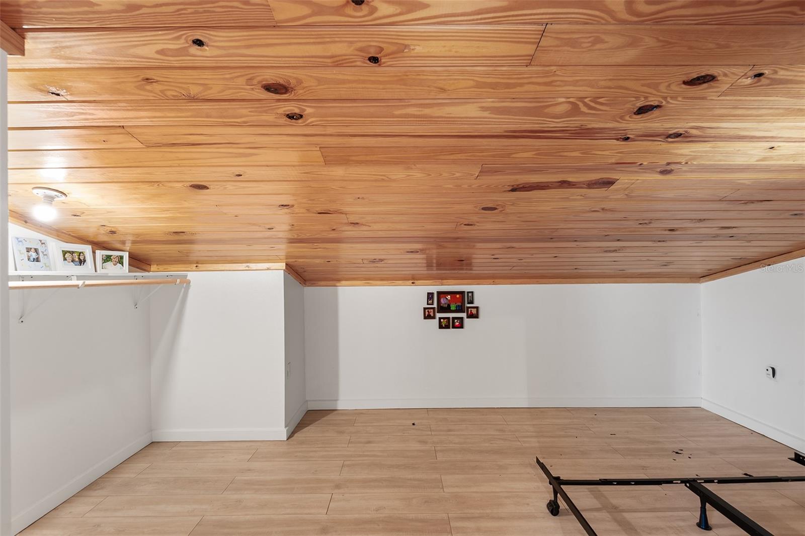 Image 41 of 66 For 2799 Bay Lake Resort Road