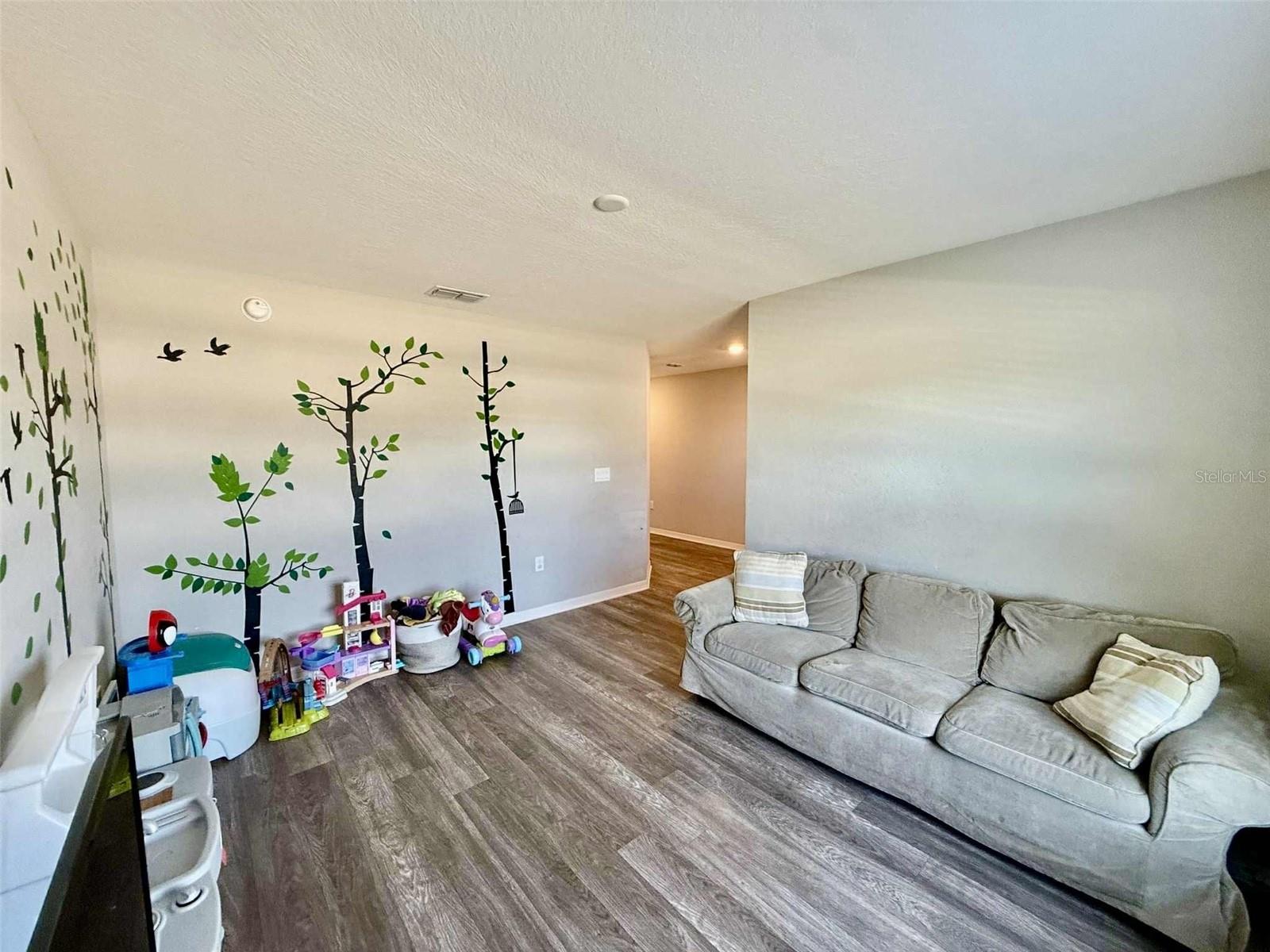 Image 14 of 28 For 1222 Third Court