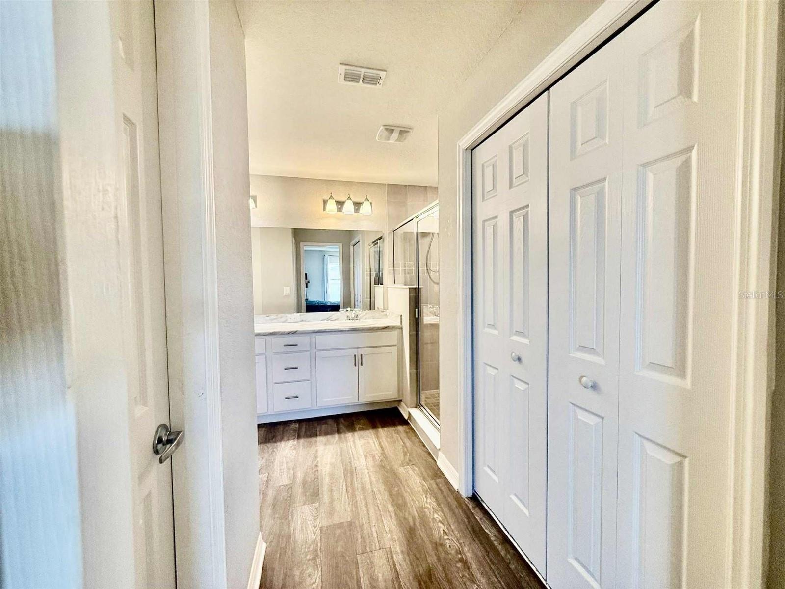 Image 22 of 28 For 1222 Third Court