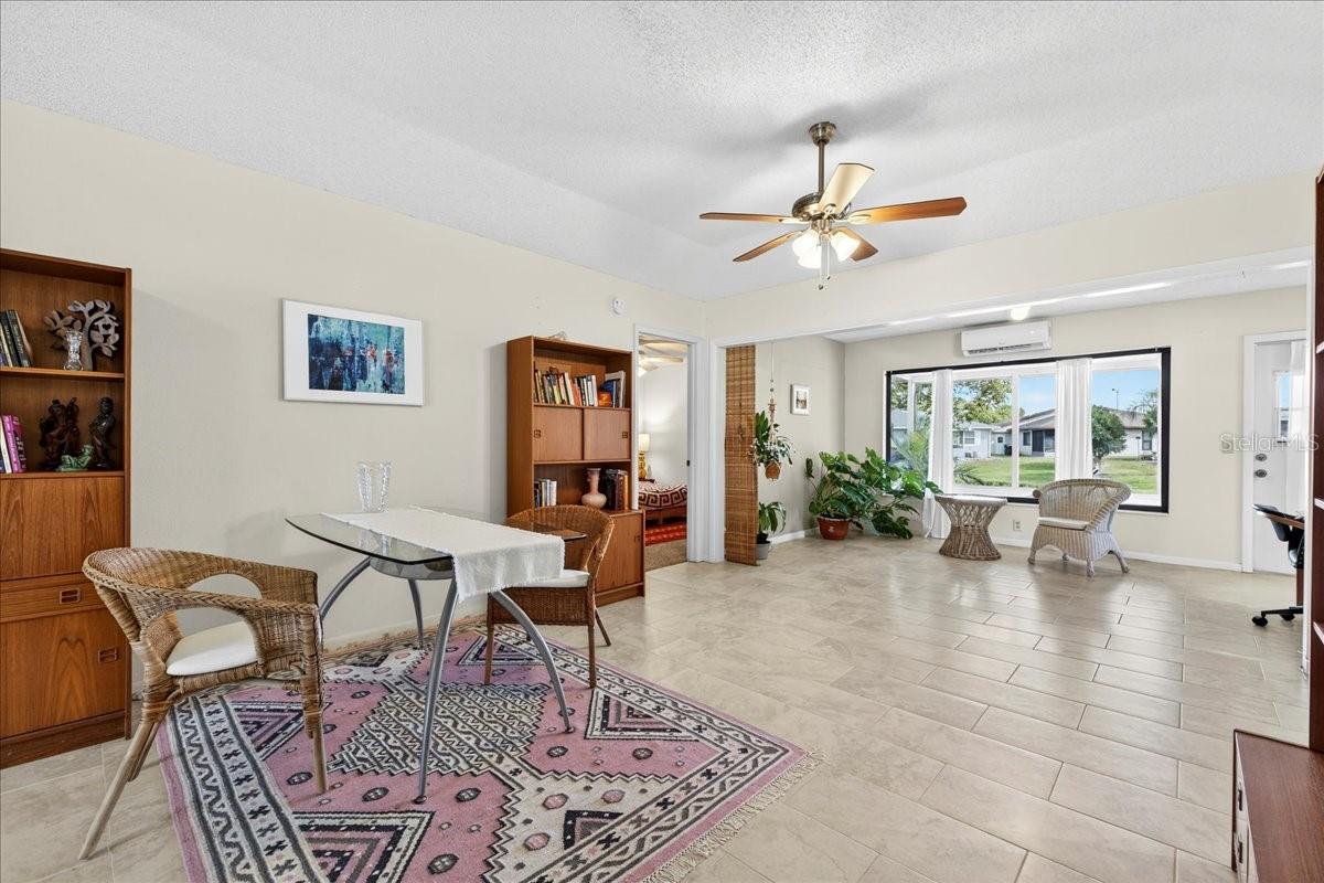 Image 17 of 44 For 4908 Dawnview Lane