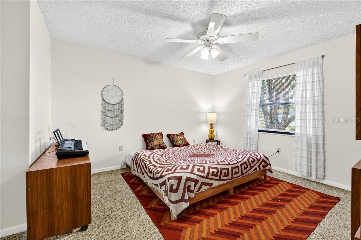 Image 22 of 44 For 4908 Dawnview Lane