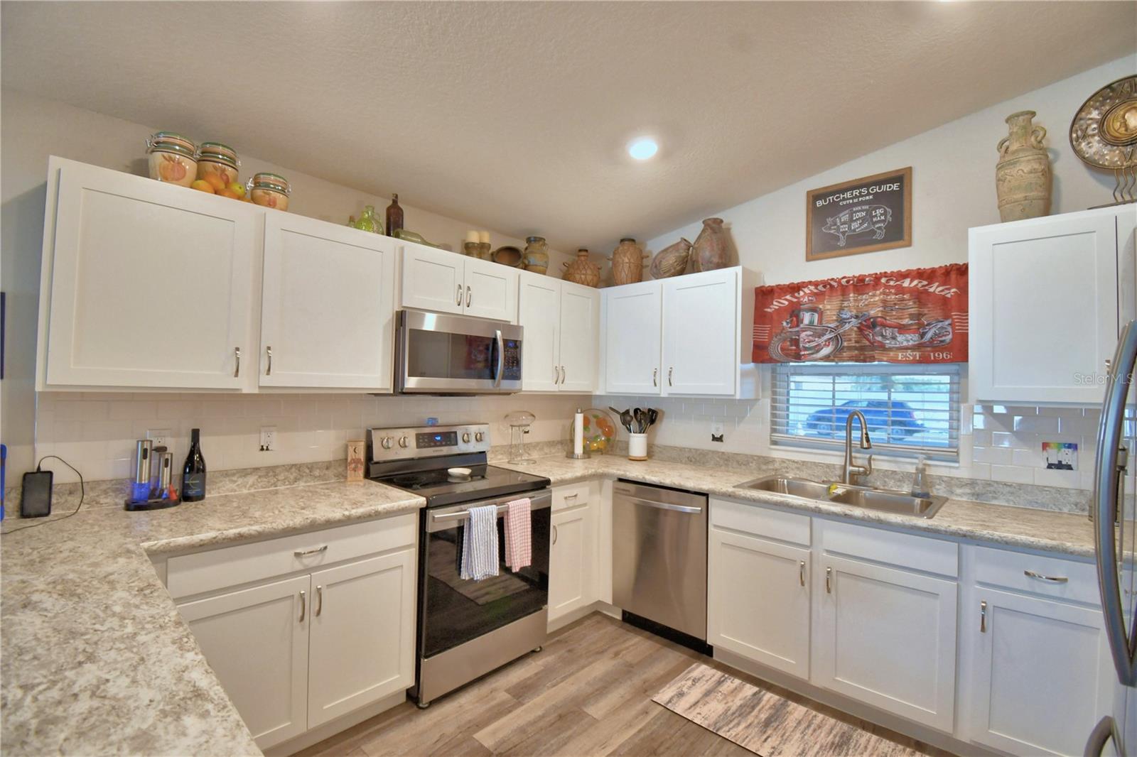 Image 14 of 51 For 340 Cascara Lane