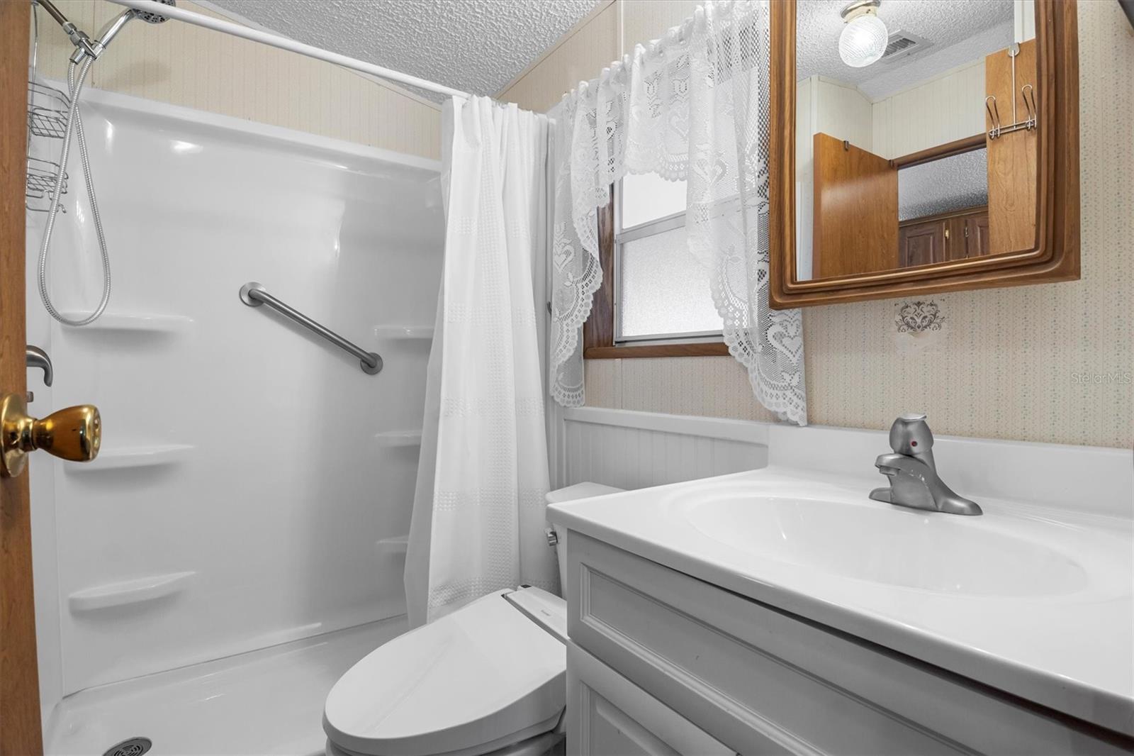 Image 21 of 28 For 429 Citrus Ridge Drive