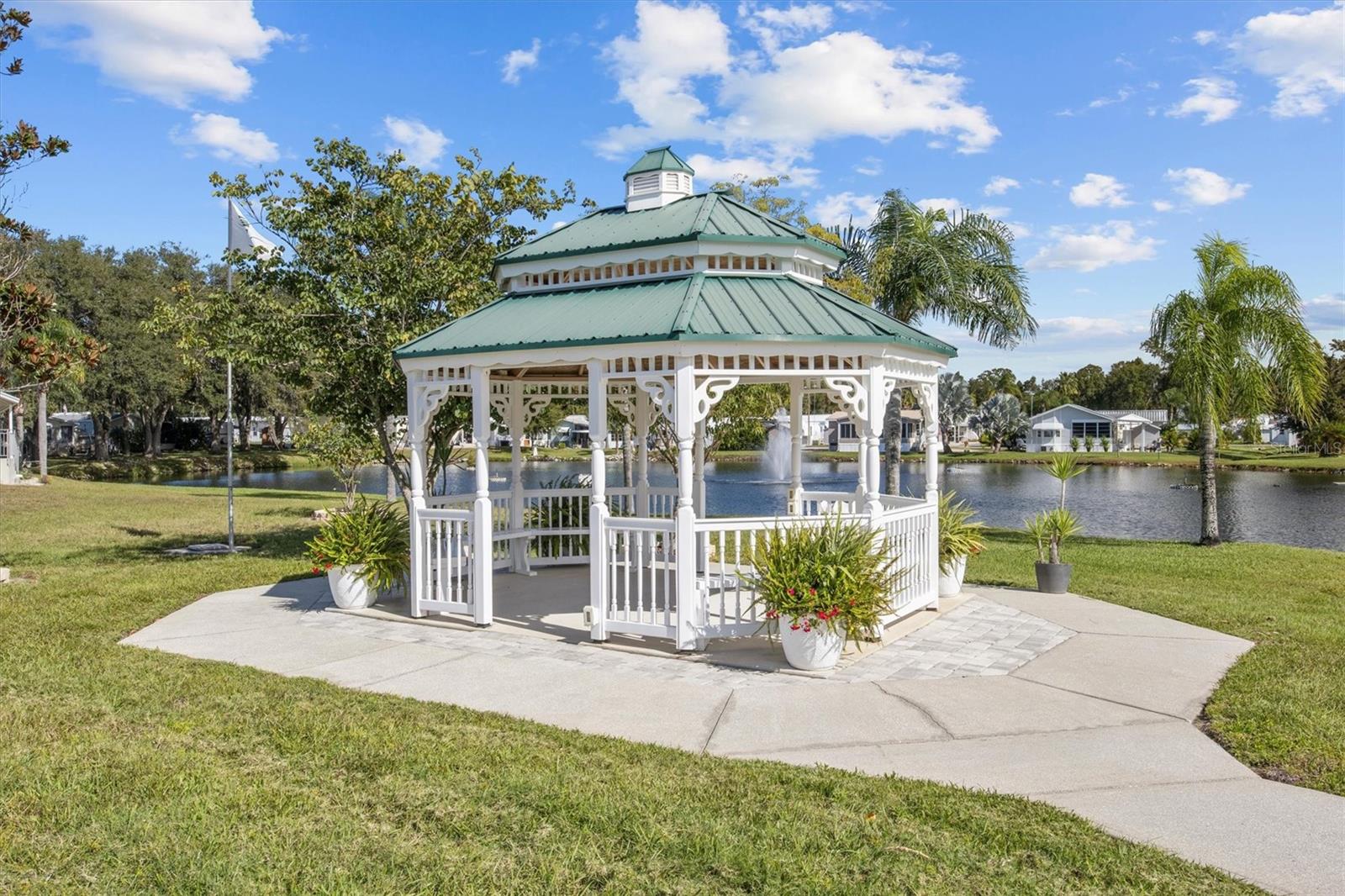 Image 26 of 28 For 429 Citrus Ridge Drive