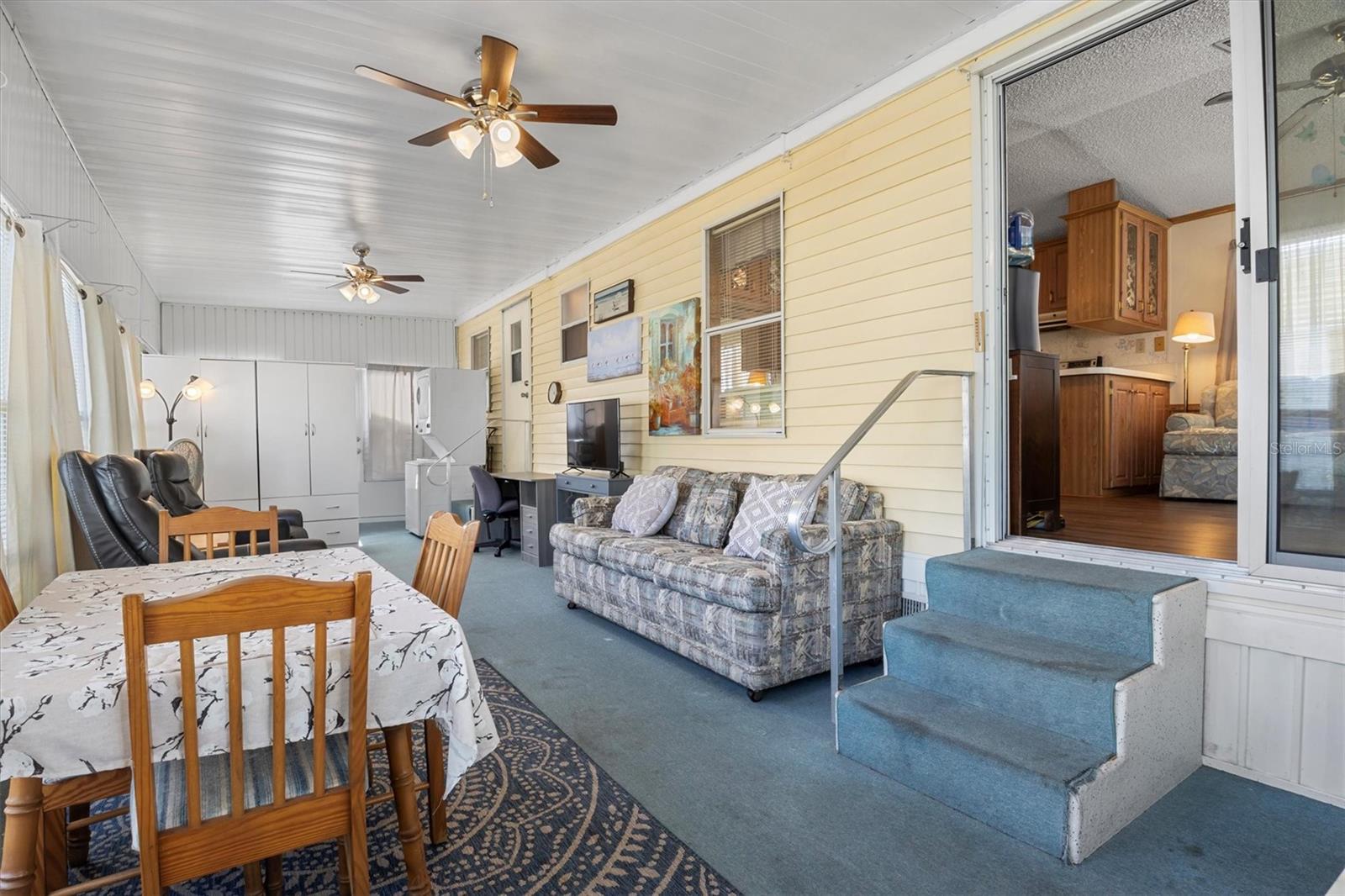 Image 9 of 28 For 429 Citrus Ridge Drive