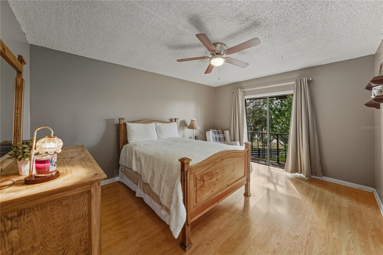 Image 17 of 42 For 205 La Casa  205