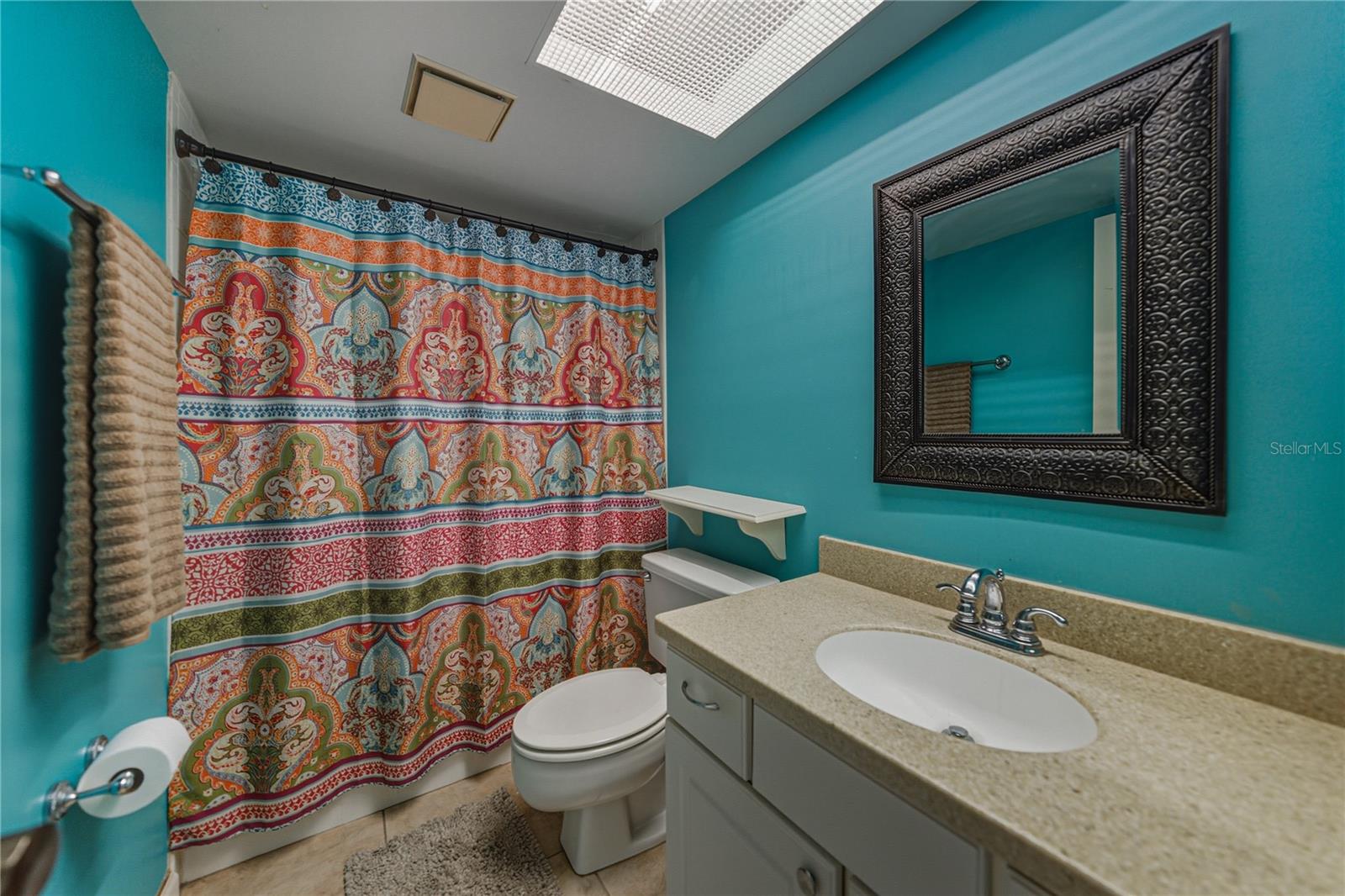 Image 25 of 42 For 205 La Casa  205