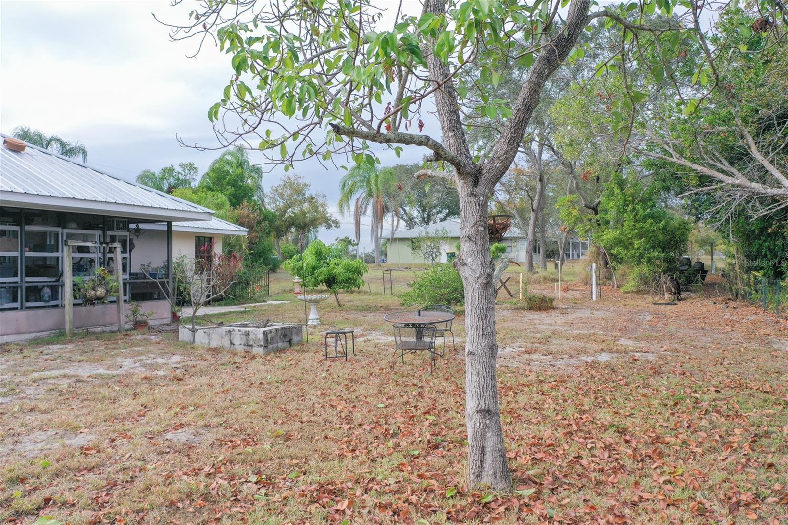 Image 17 of 25 For 17 Notre Dame Street