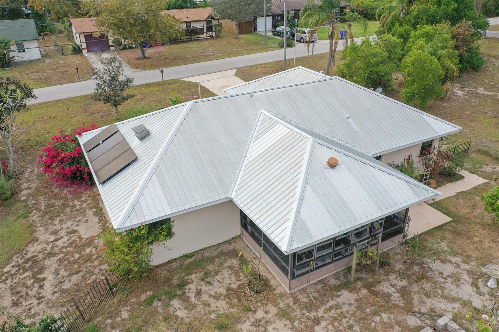 Image 24 of 25 For 17 Notre Dame Street