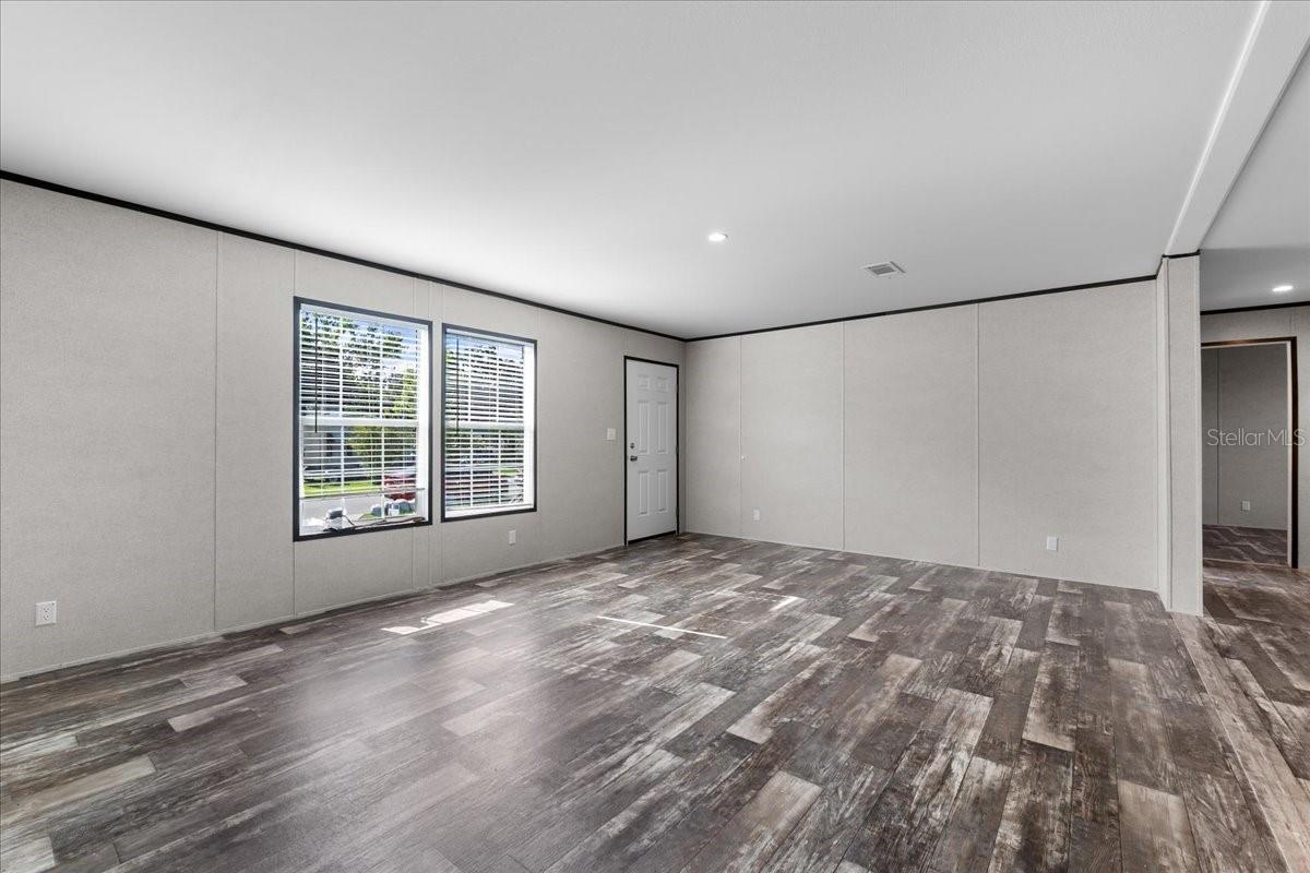 Image 11 of 30 For 0 Oakridge Drive