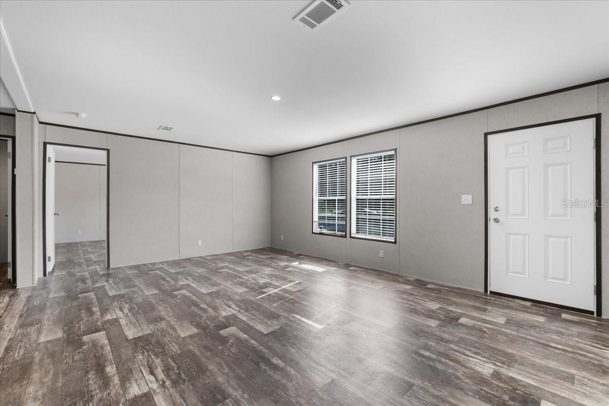 Image 12 of 30 For 0 Oakridge Drive