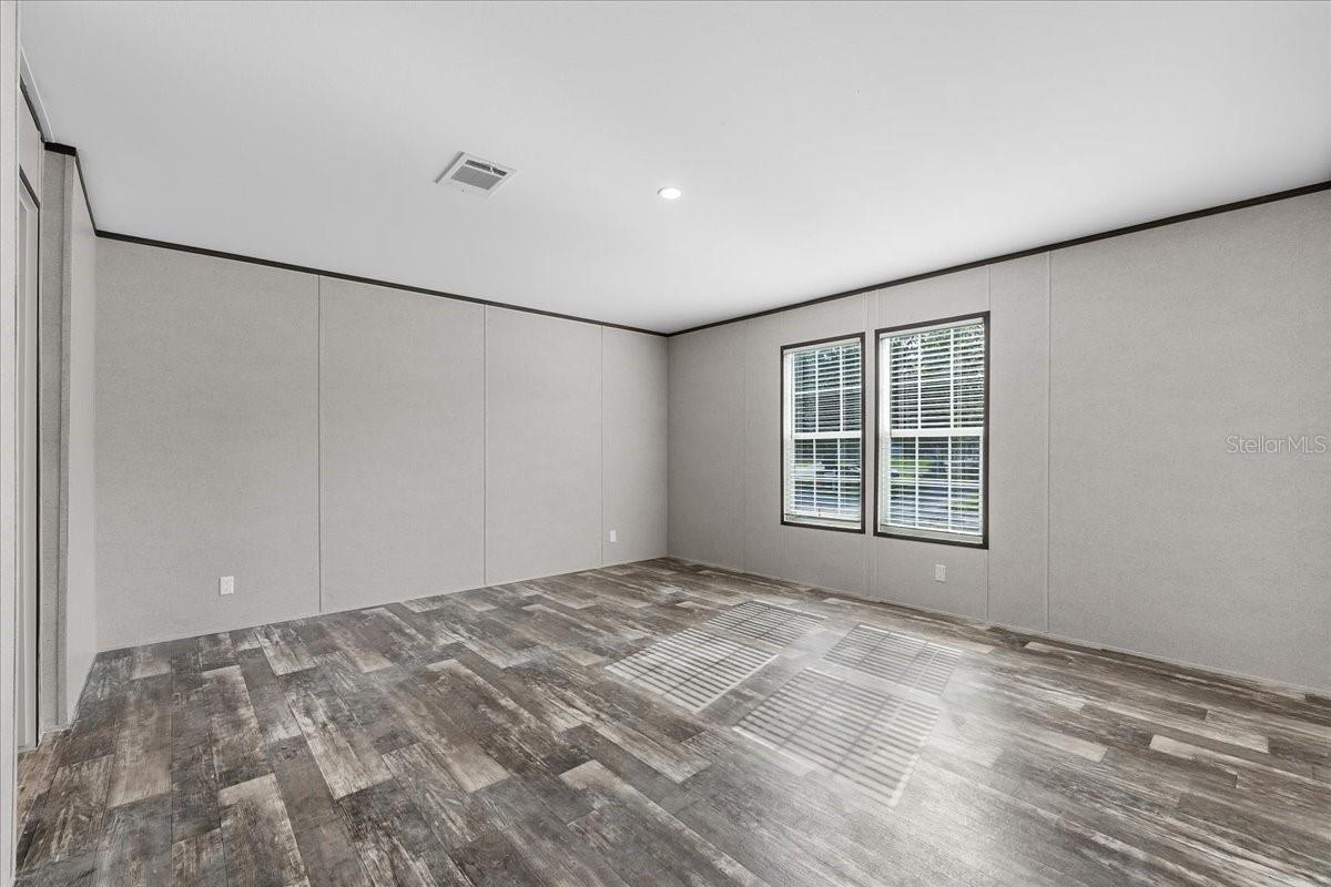 Image 18 of 30 For 0 Oakridge Drive