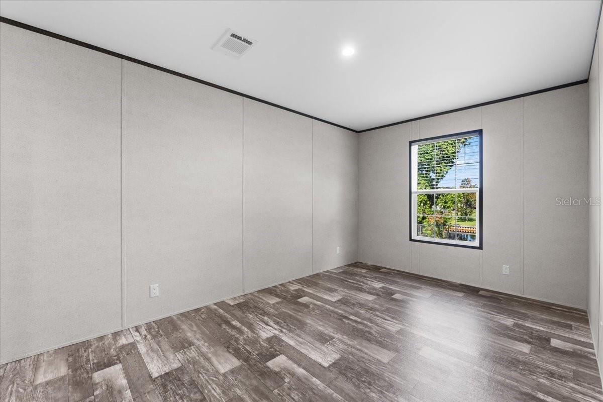 Image 25 of 30 For 0 Oakridge Drive