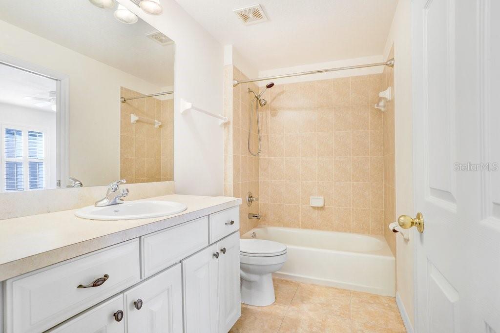 Image 15 of 32 For 3817 Osprey Pointe Circle