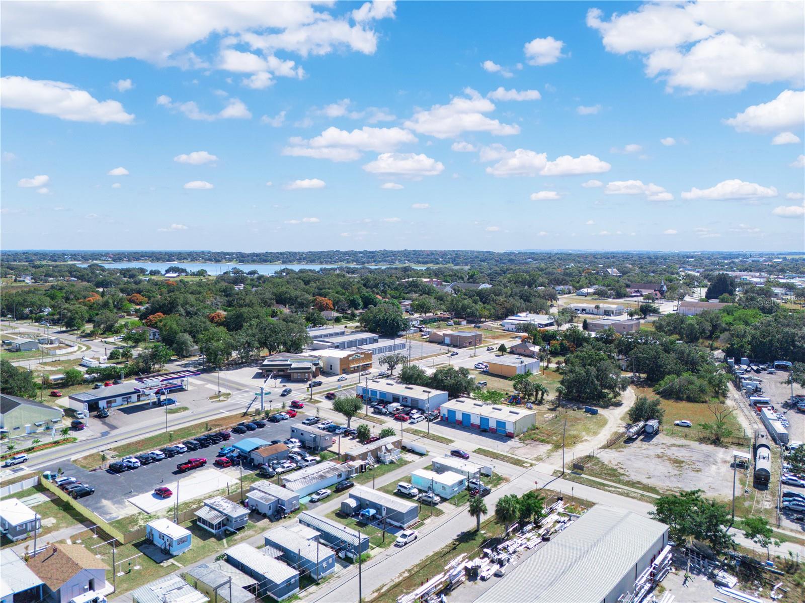 Image 6 of 7 For 194 Dr J A Wiltshire Avenue E