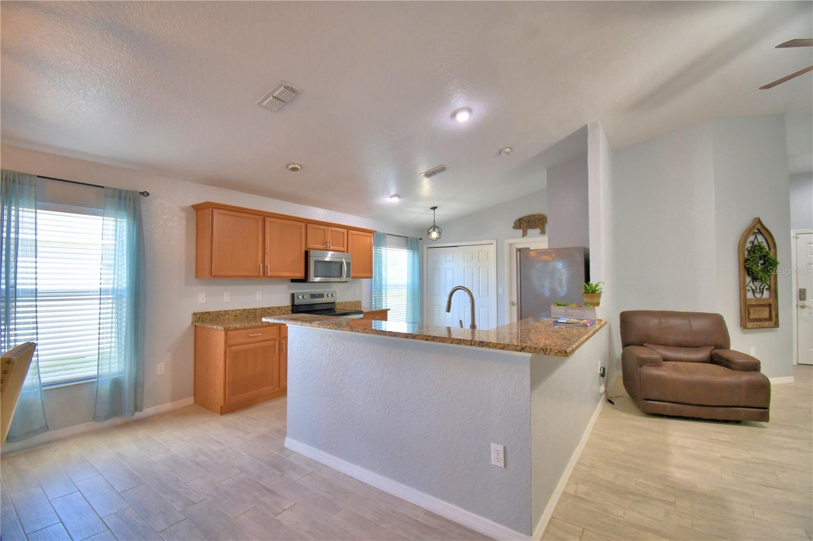 Image 27 of 78 For 4970 Mandolin Court