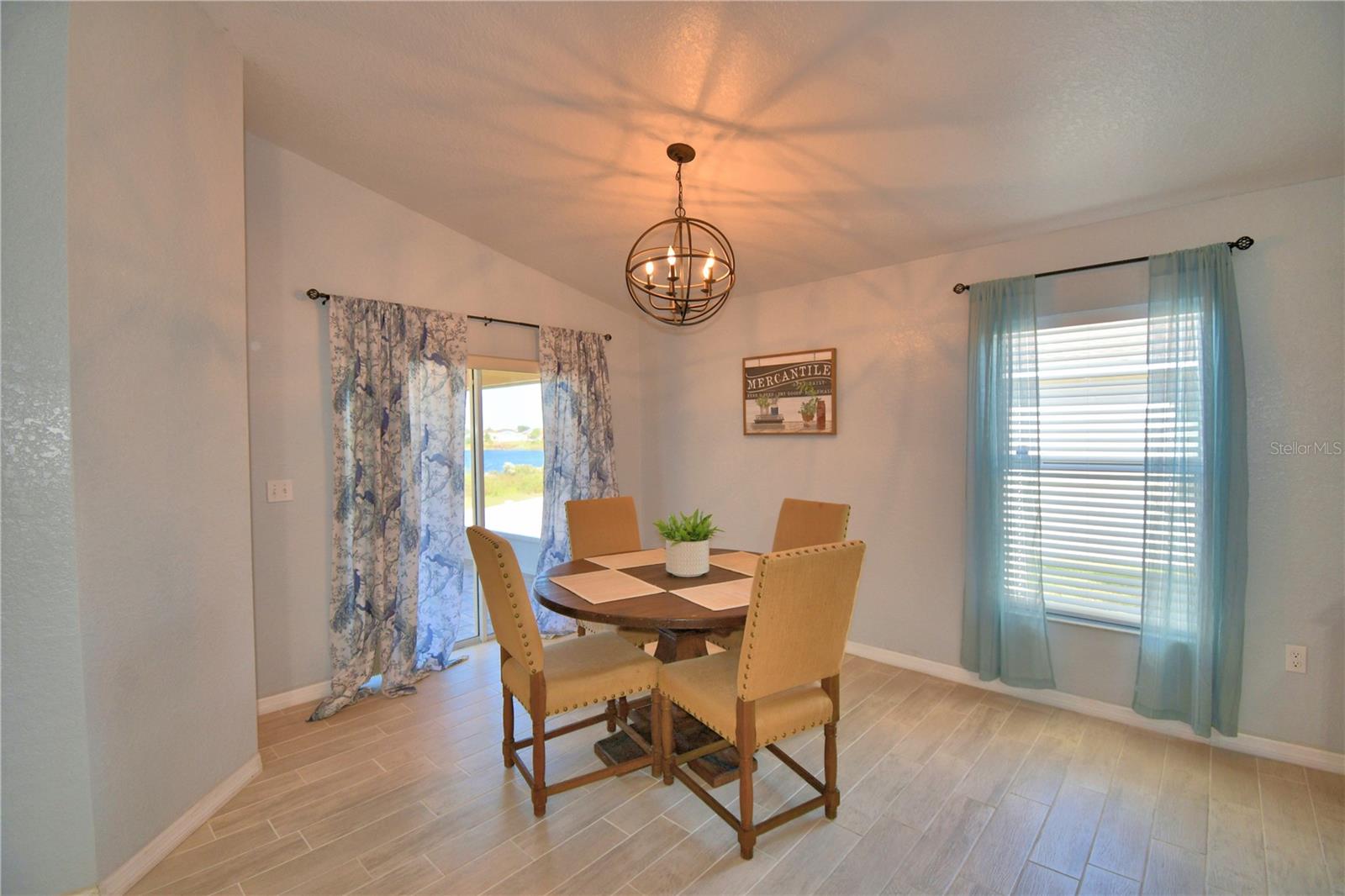 Image 9 of 78 For 4970 Mandolin Court