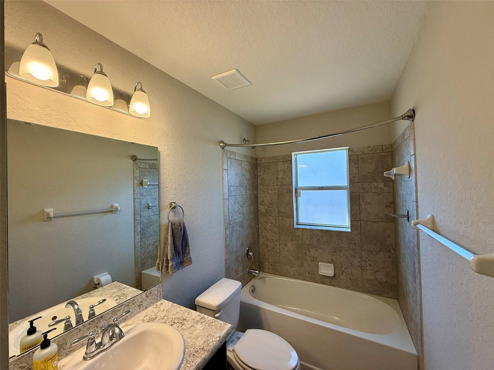 Image 12 of 31 For 316 Water Lily Lane