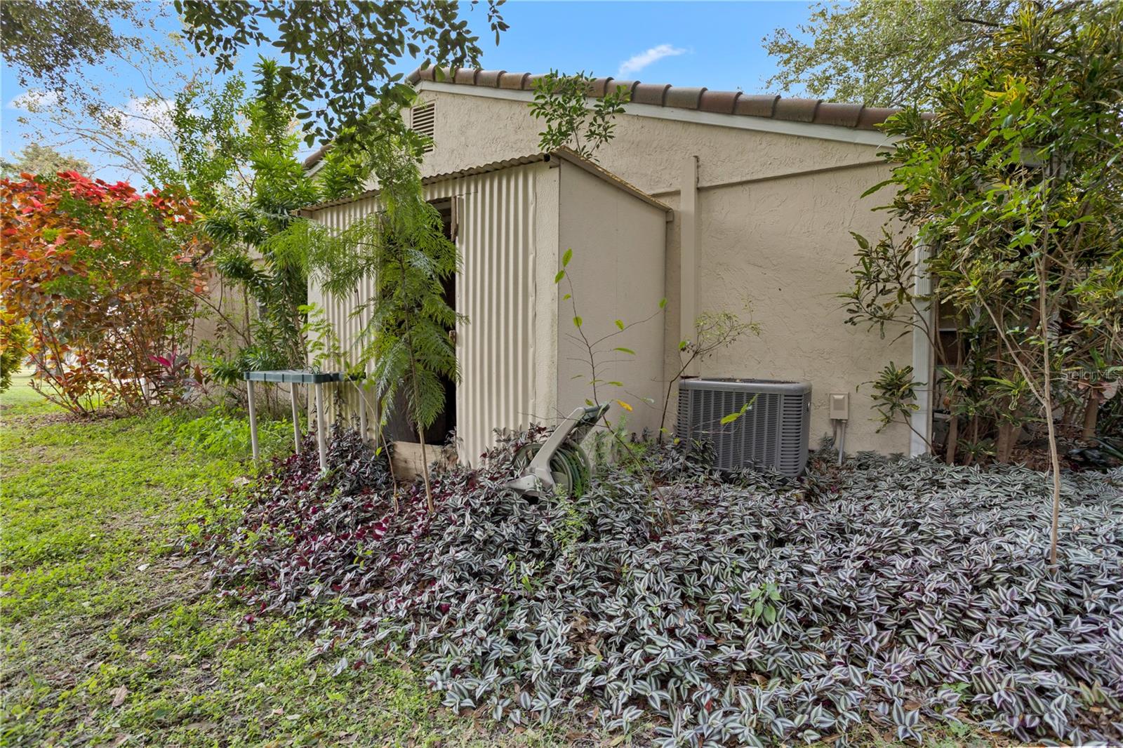 Image 34 of 49 For 10105 Crown Court