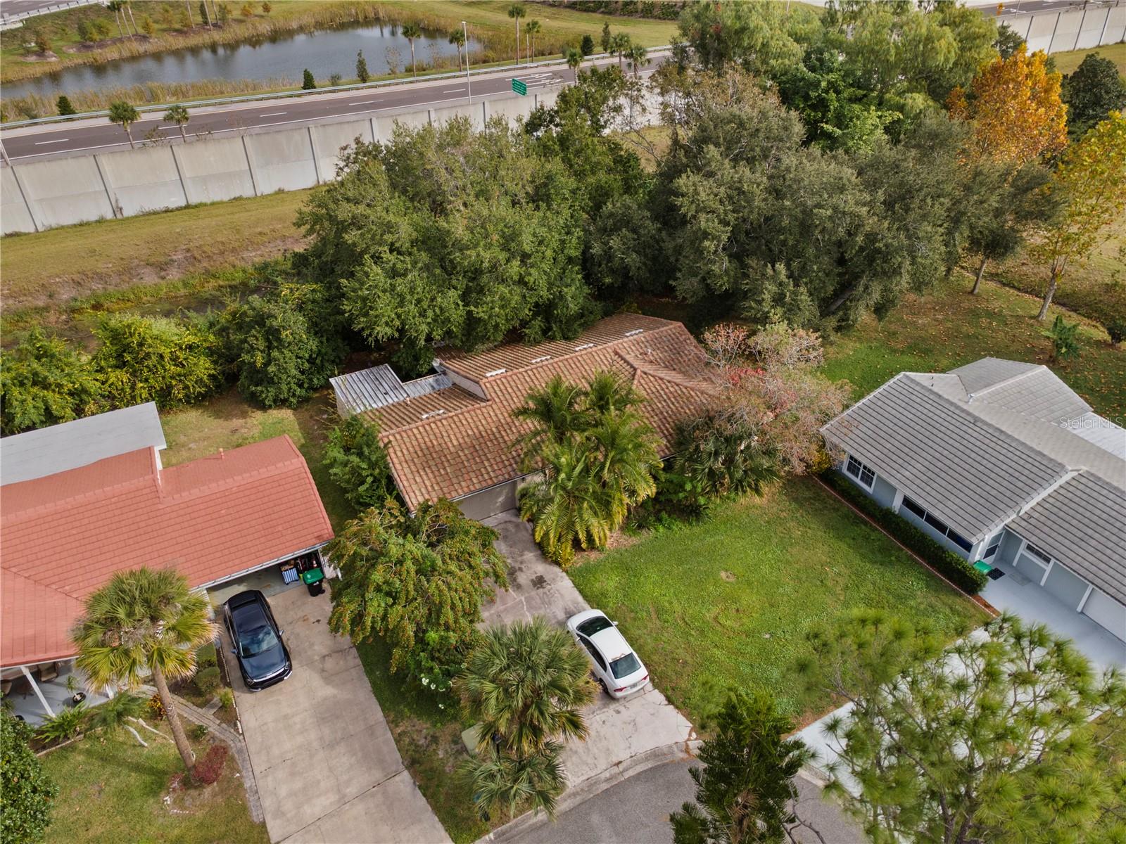 Image 39 of 49 For 10105 Crown Court