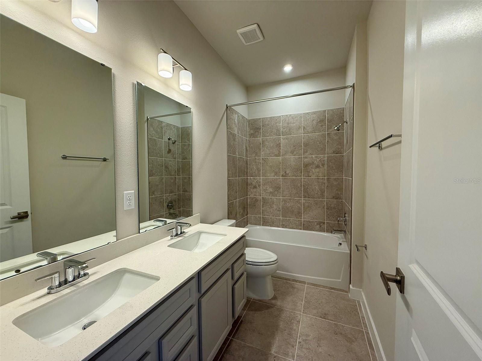 Image 22 of 41 For 1718 Upland Lane