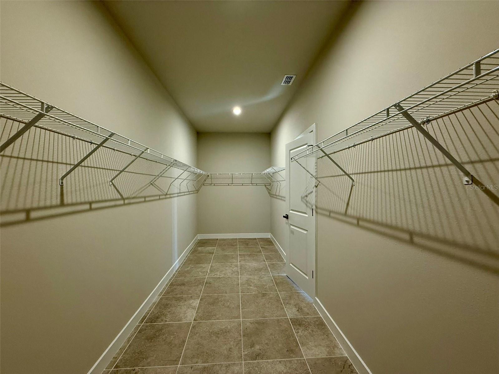 Image 34 of 41 For 1718 Upland Lane