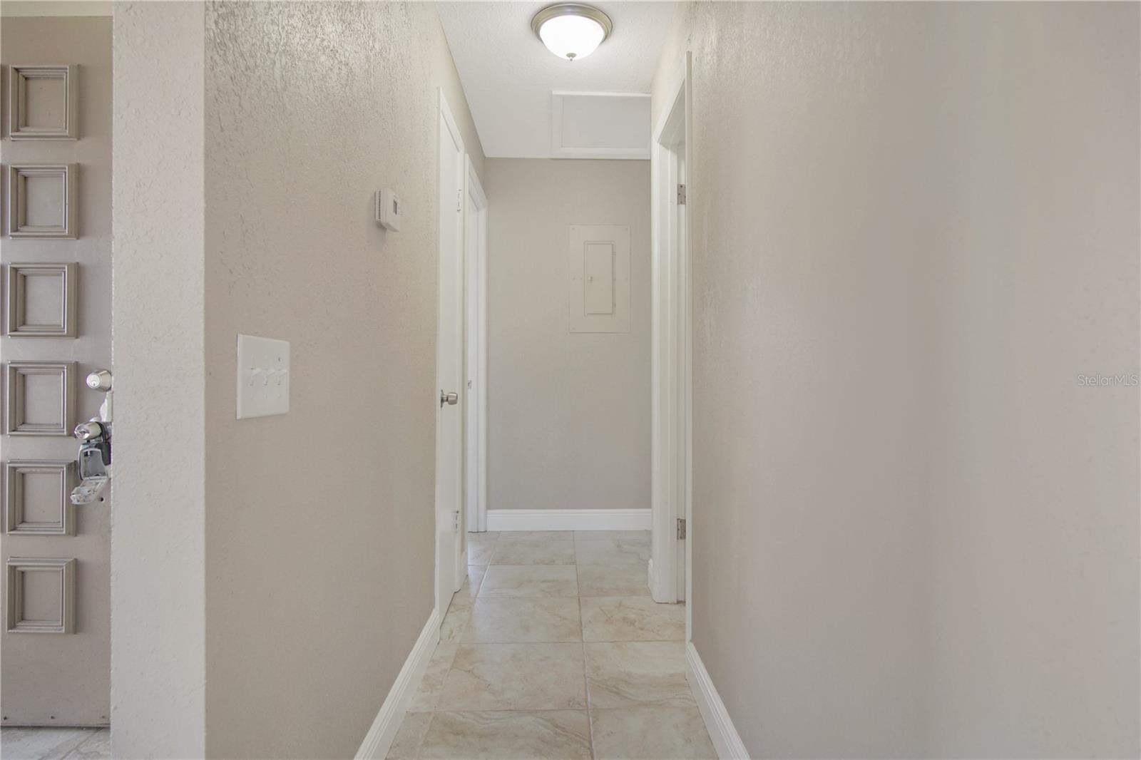 Image 12 of 20 For 5605 Struthers