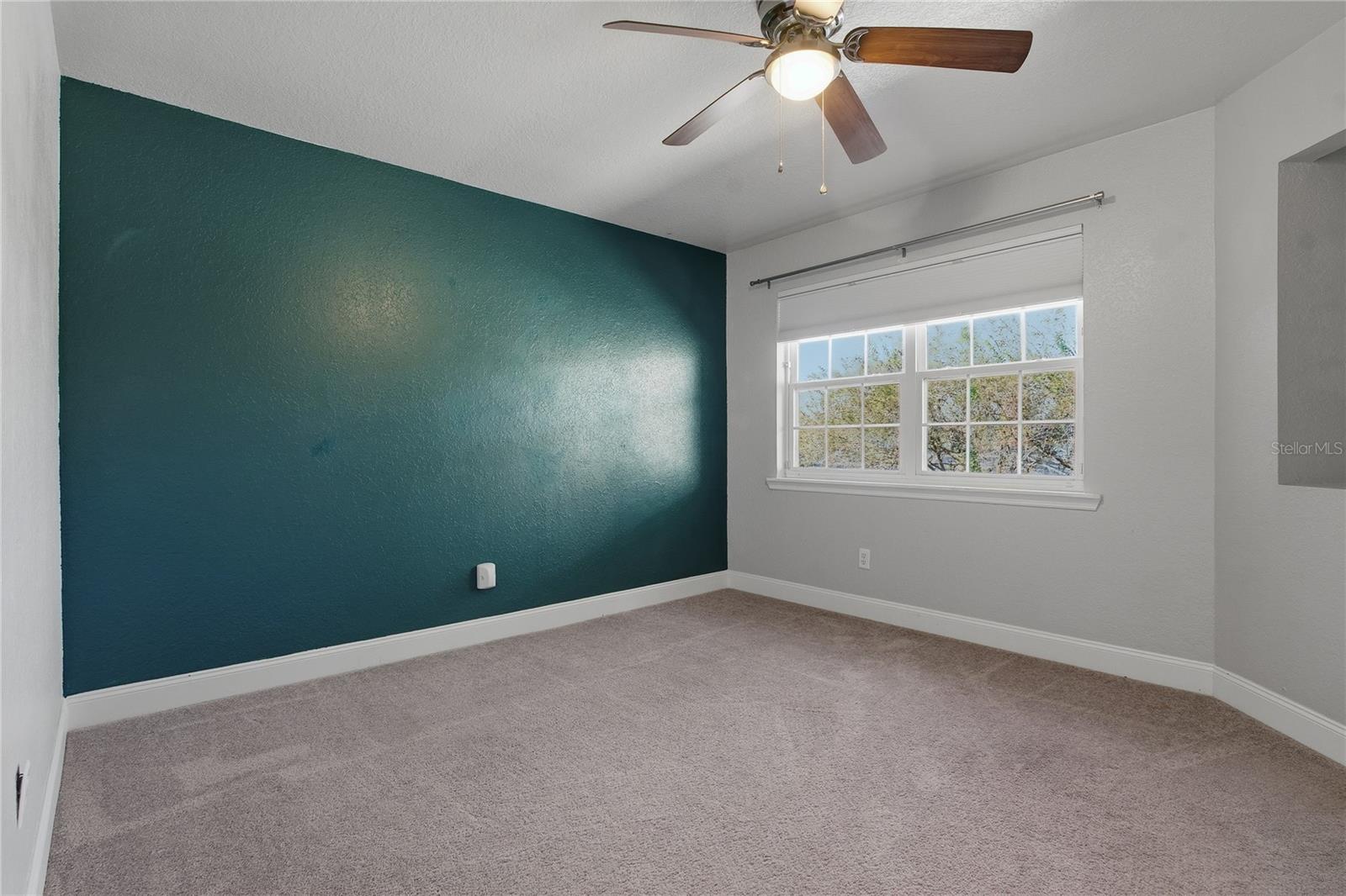 Image 42 of 74 For 316 Lochen Cir Se