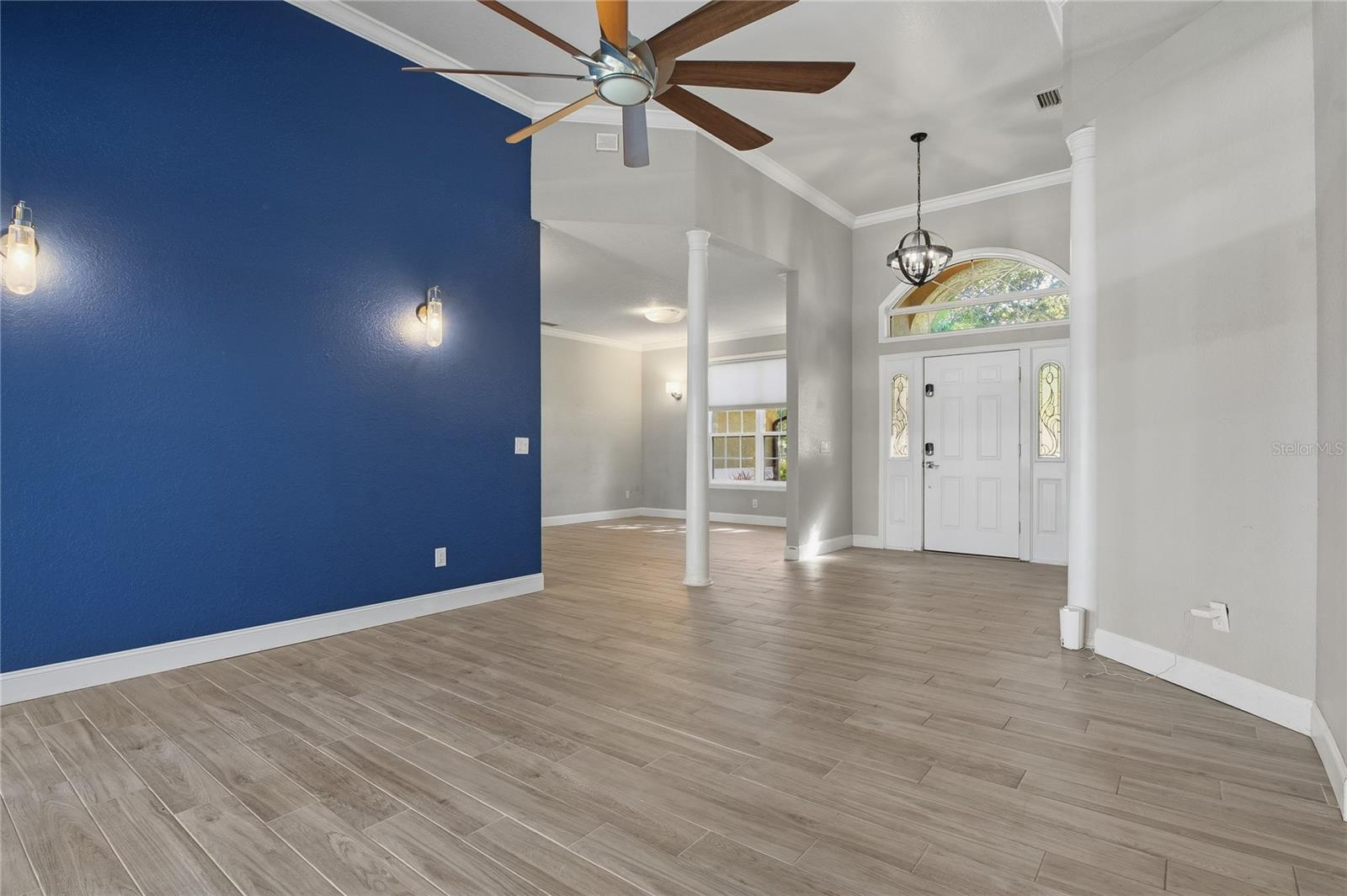 Image 8 of 74 For 316 Lochen Cir Se