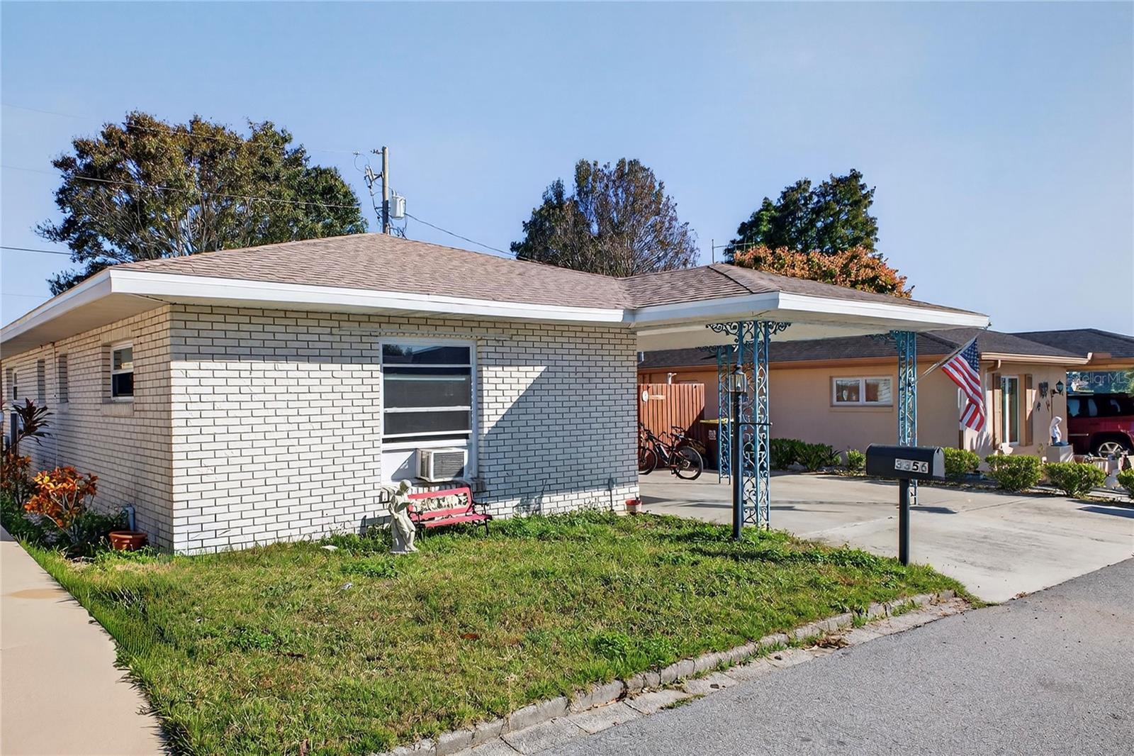 Image 3 of 20 For 3356 Dexter Se