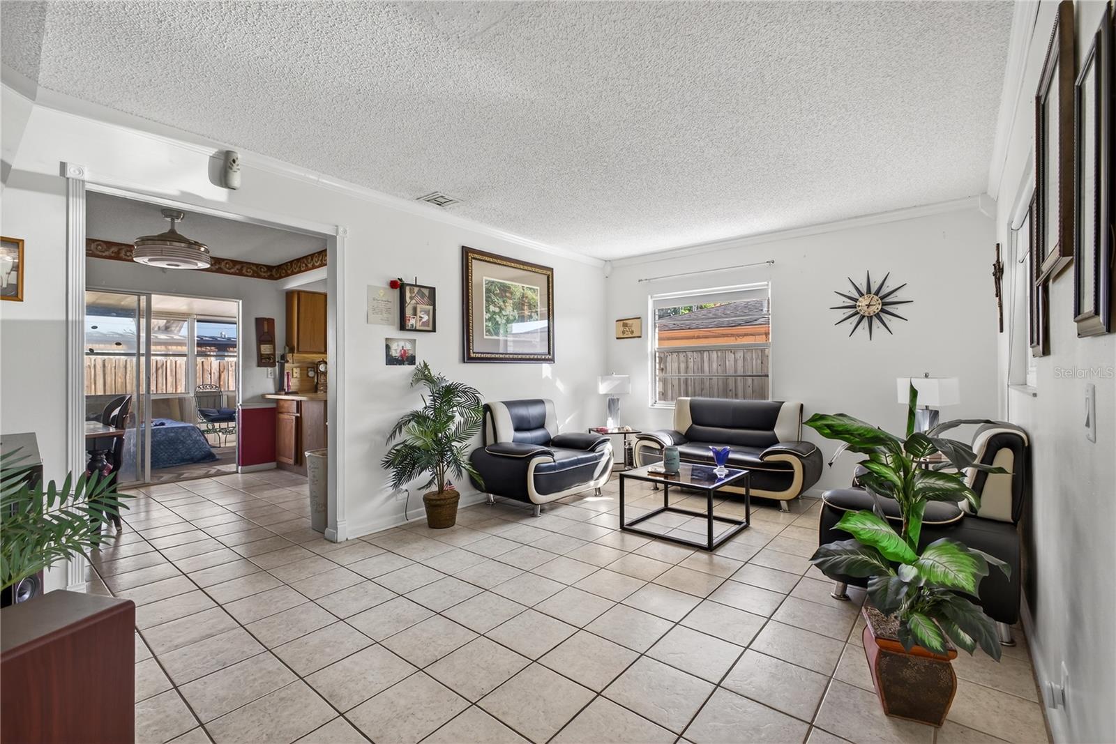 Image 8 of 20 For 3356 Dexter Se