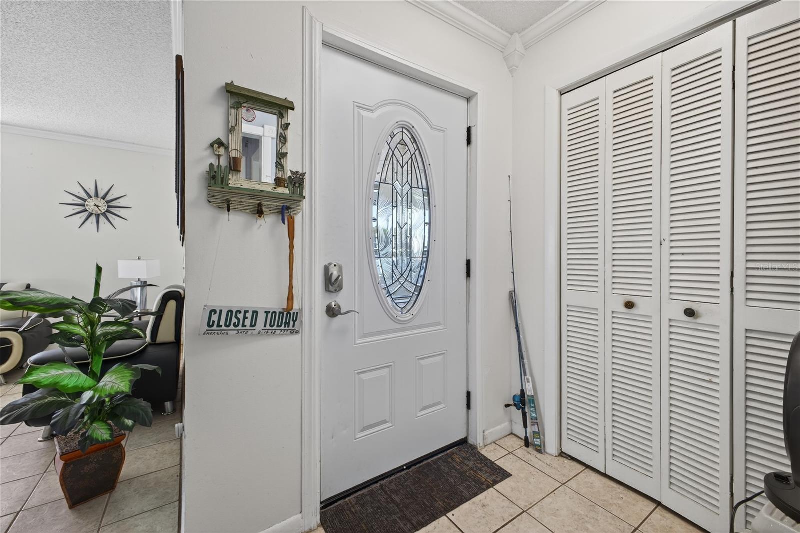 Image 9 of 20 For 3356 Dexter Se