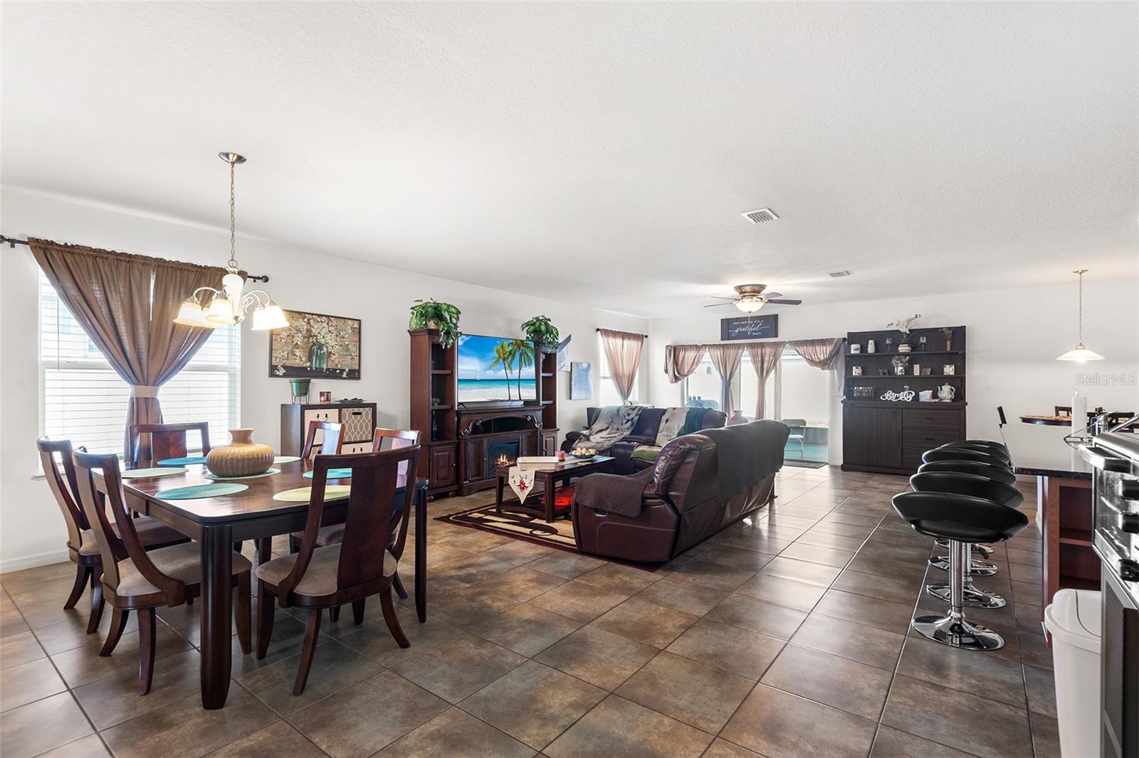 Image 10 of 43 For 236 Barrington Drive