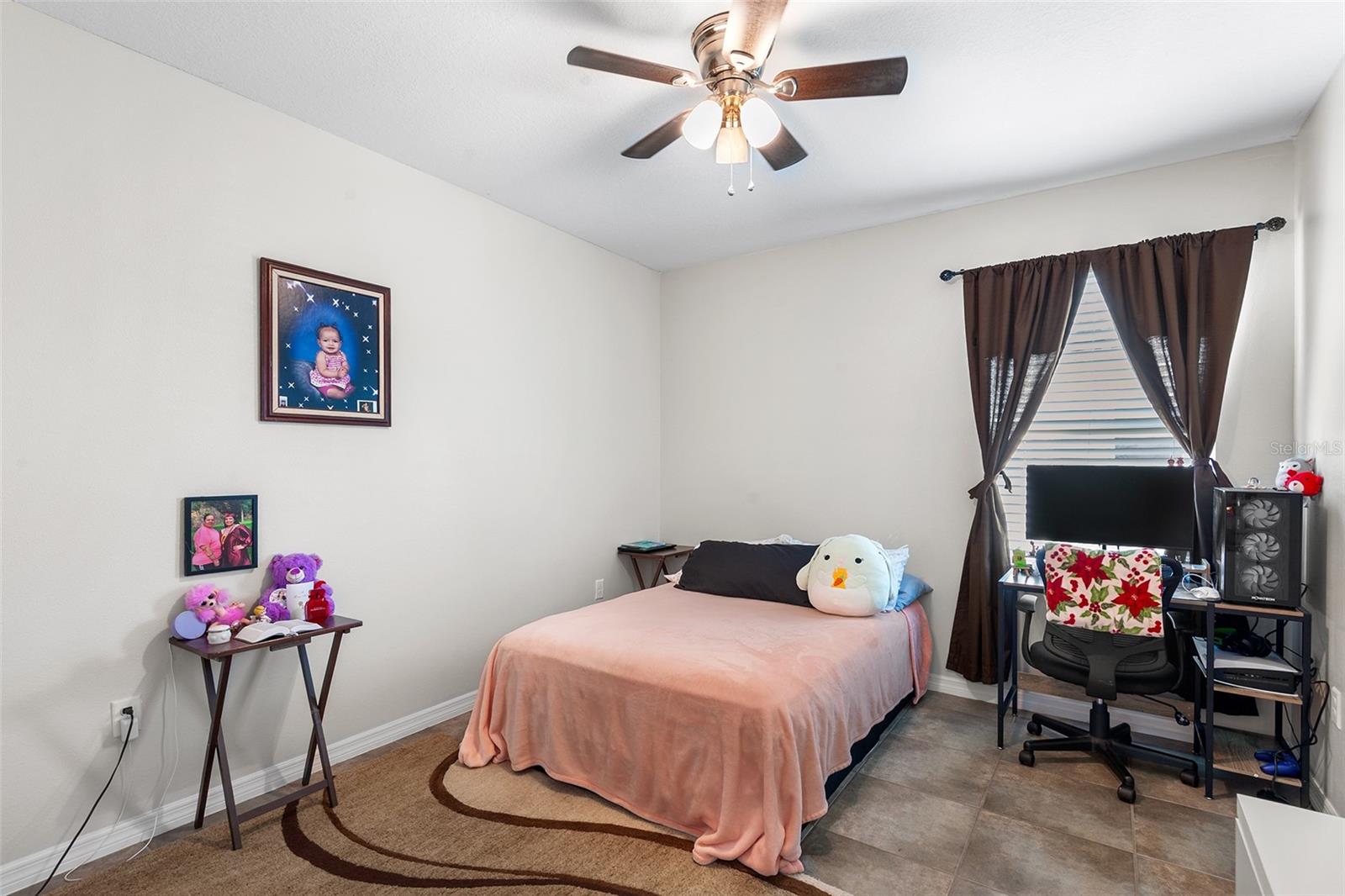 Image 36 of 43 For 236 Barrington Drive