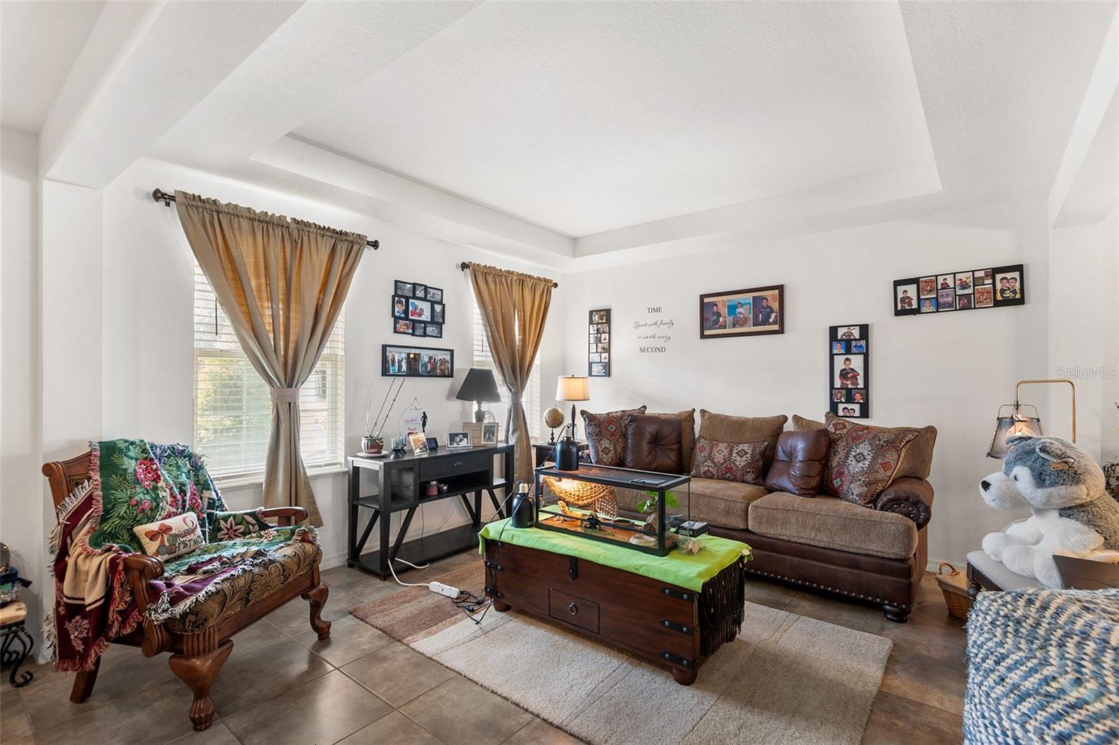 Image 7 of 43 For 236 Barrington Drive