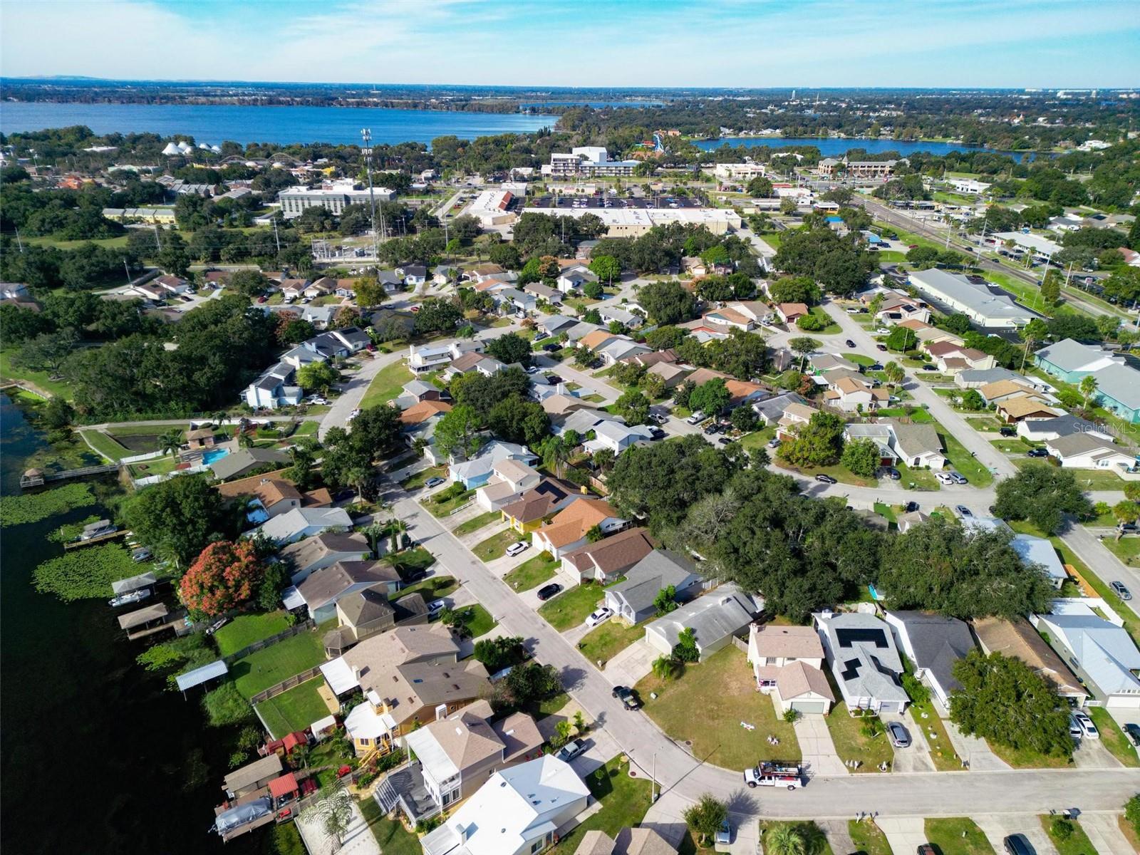 Image 25 of 27 For 516 Lake Dexter Boulevard