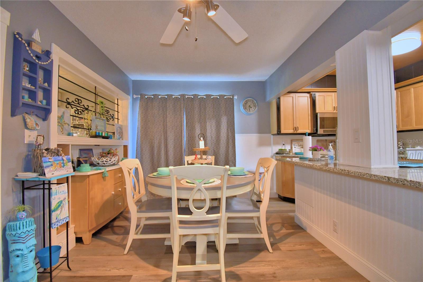 Image 16 of 37 For 273 Mariposa