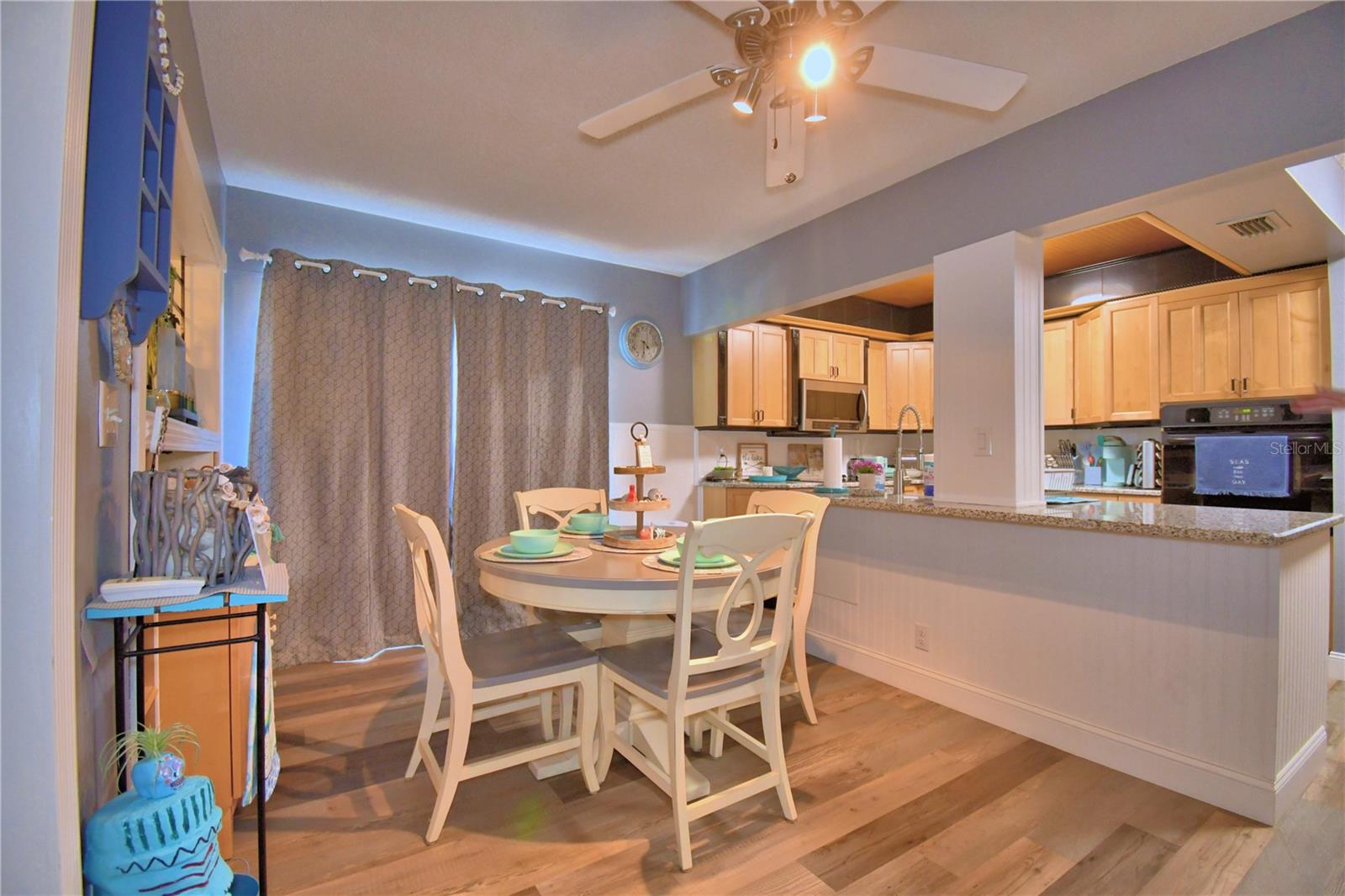 Image 17 of 37 For 273 Mariposa