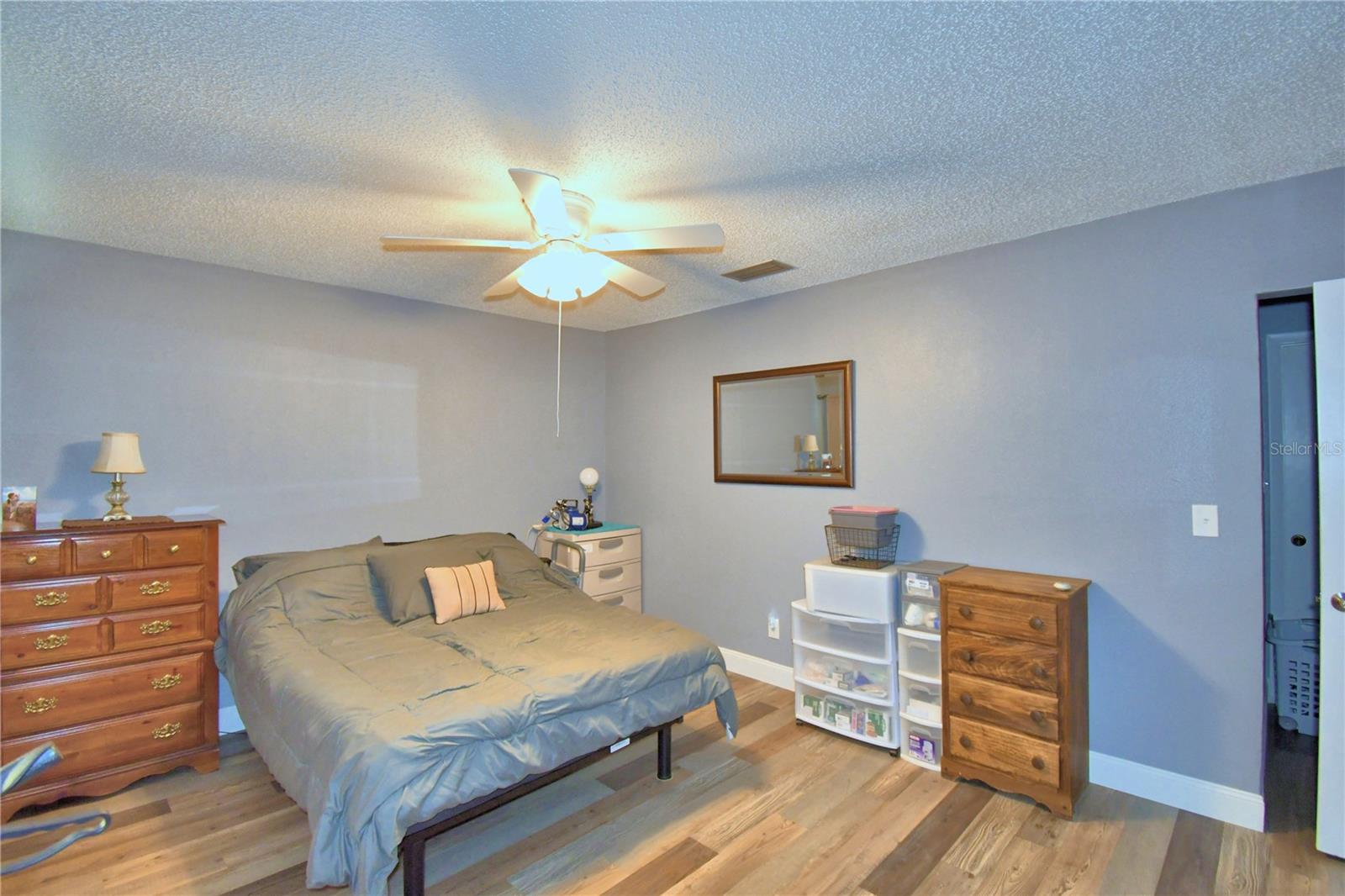 Image 27 of 37 For 273 Mariposa