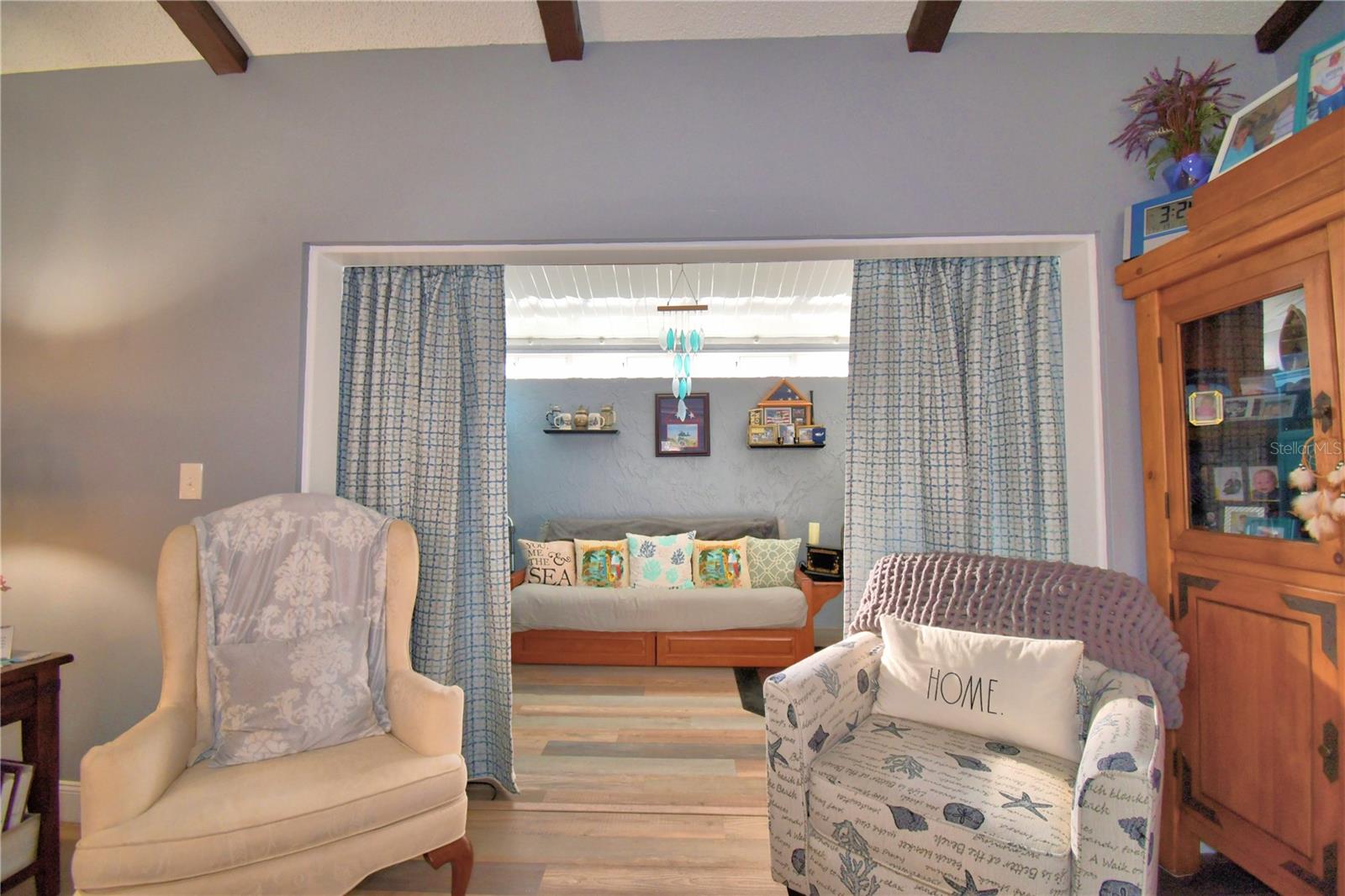 Image 6 of 37 For 273 Mariposa