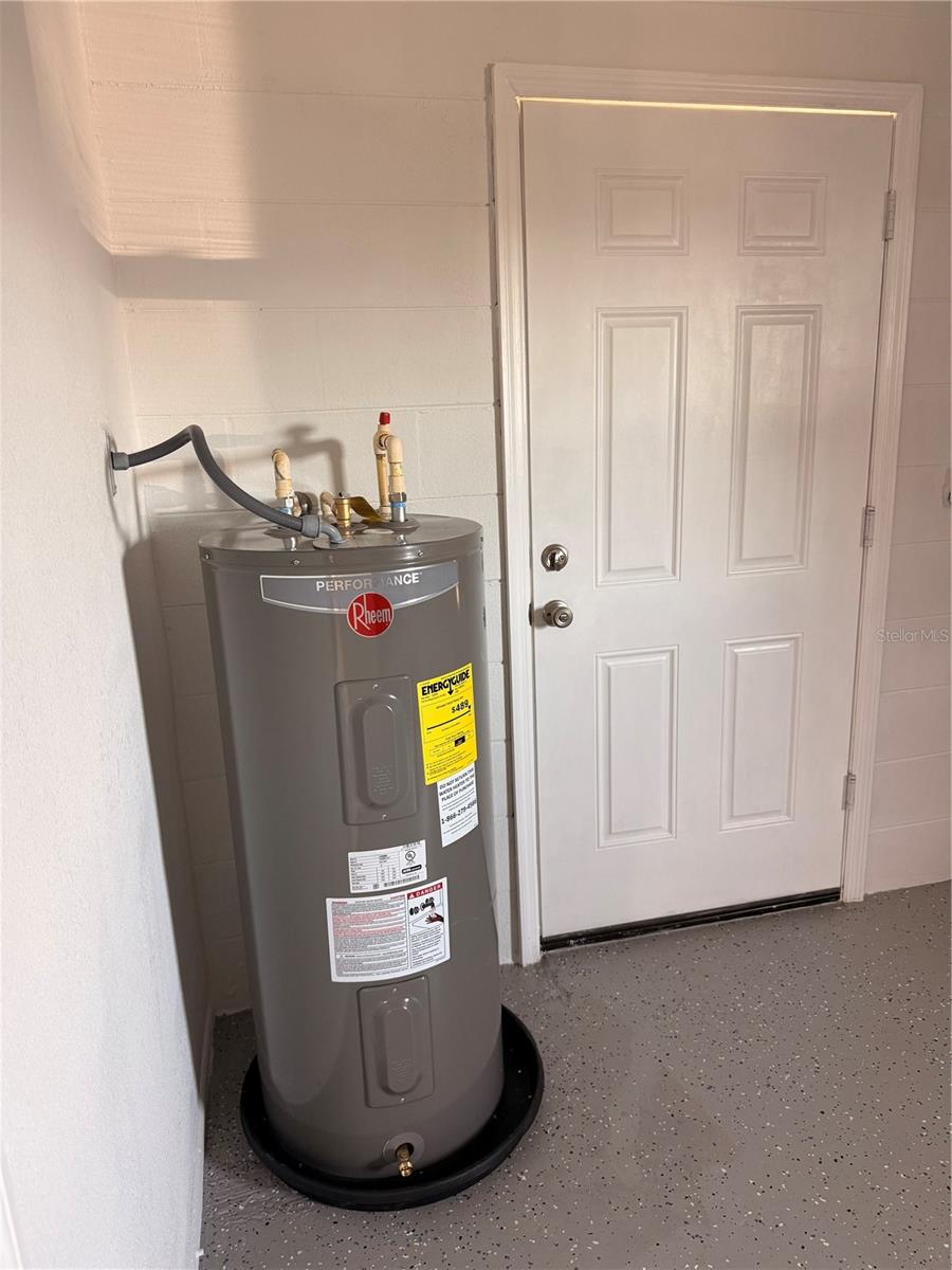 Image 18 of 19 For 3924 Shay Drive