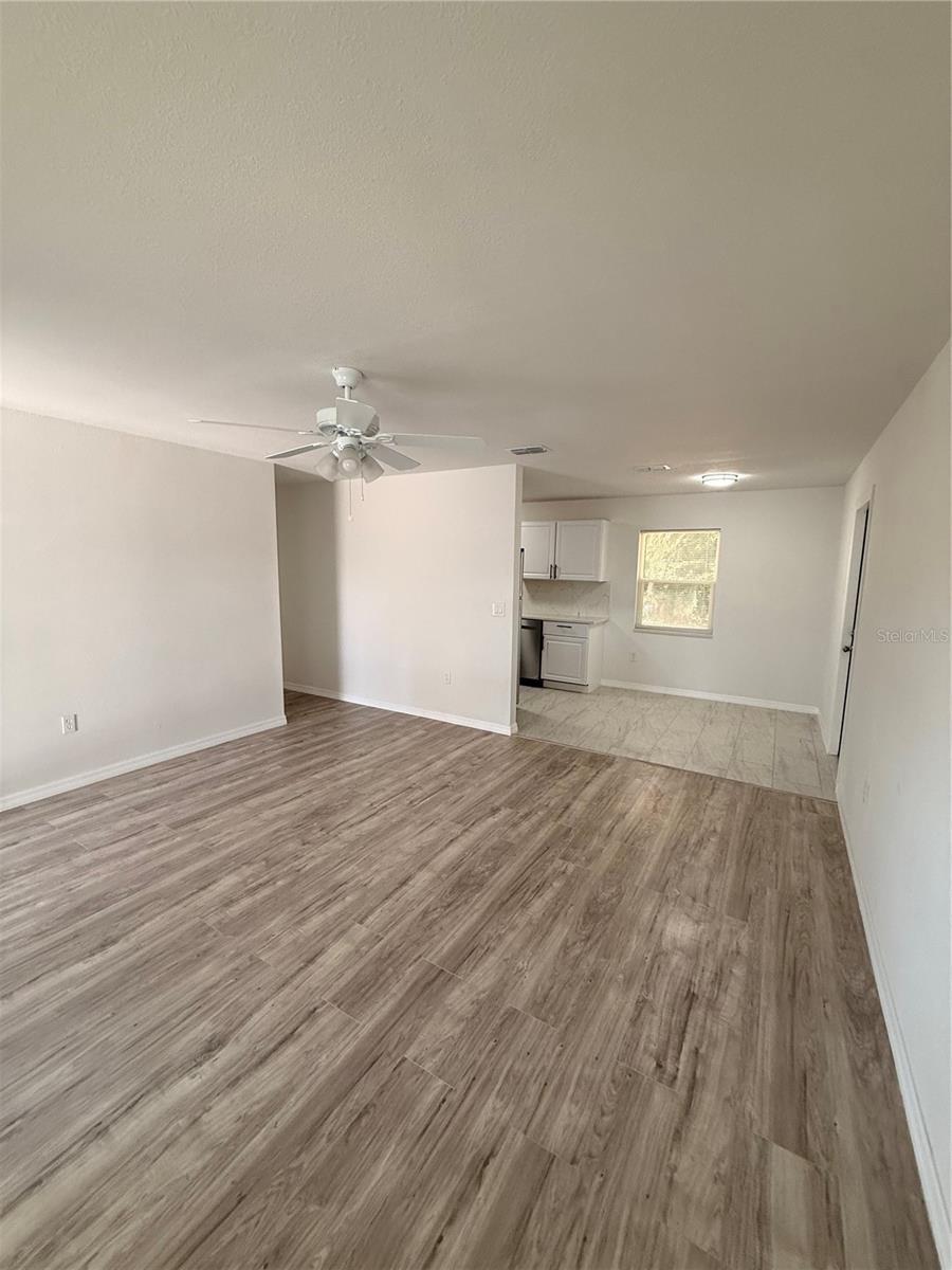 Image 5 of 19 For 3924 Shay Drive