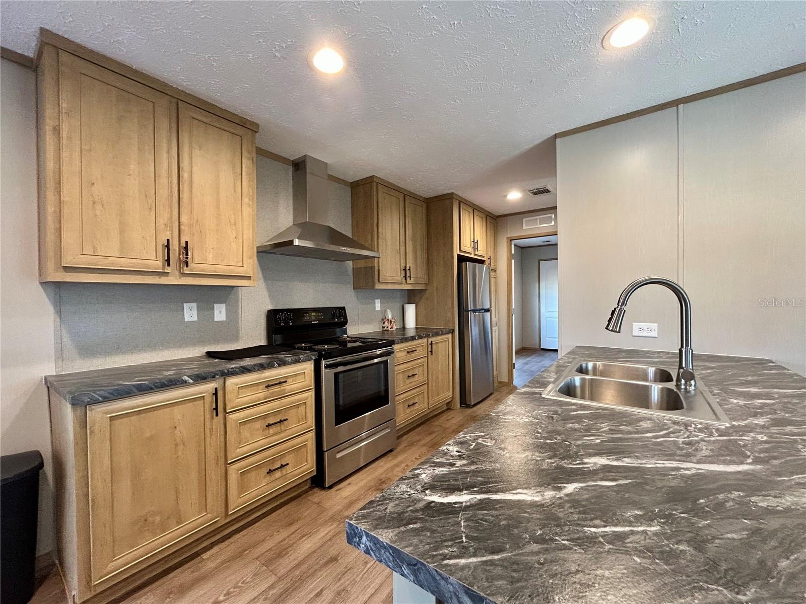 Image 7 of 21 For 3039 Heather Way